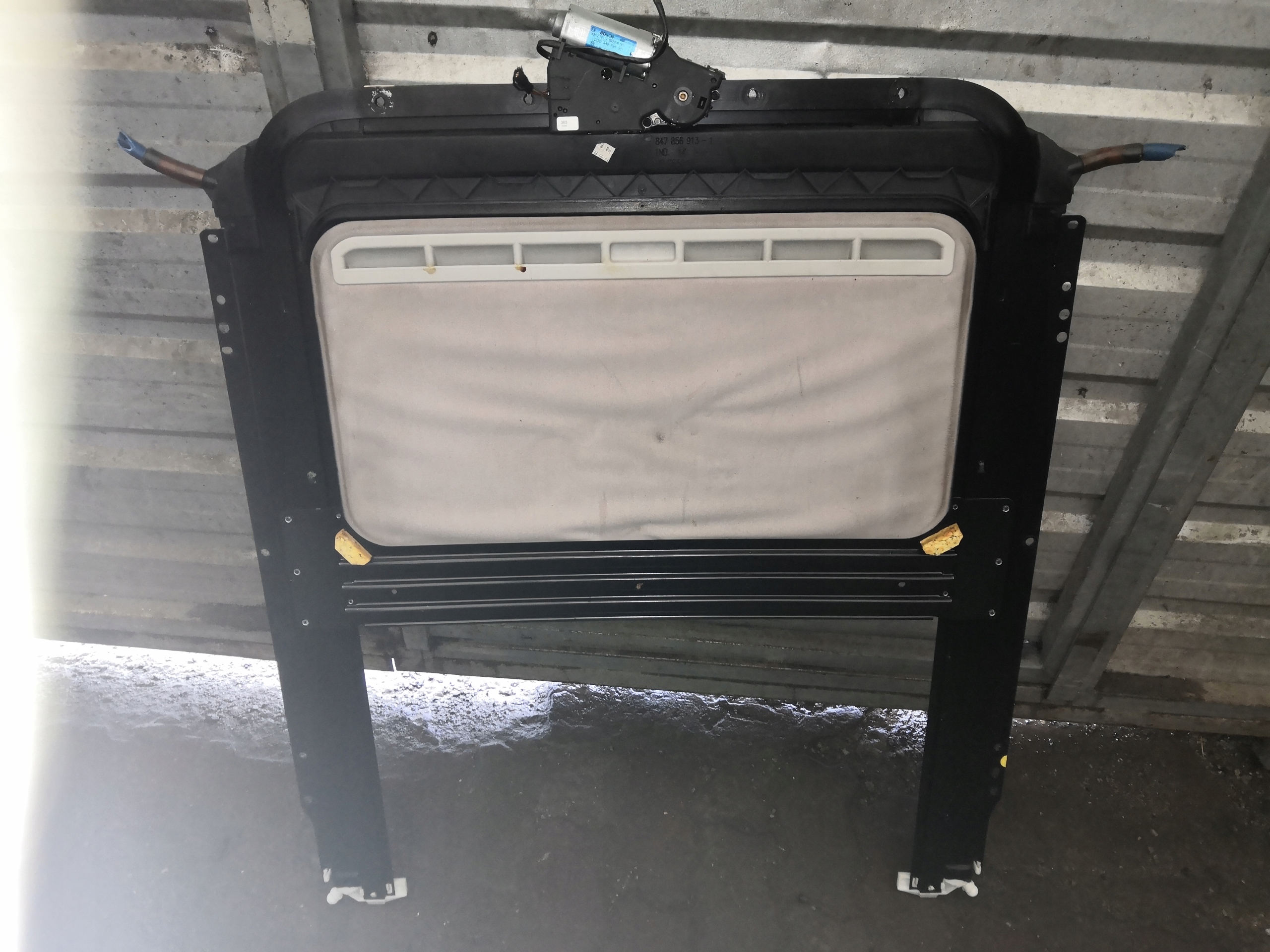 Szyber dach Golf IV 1.6 8V APF LW5Z 5 drzwi hatchback Producent części VW