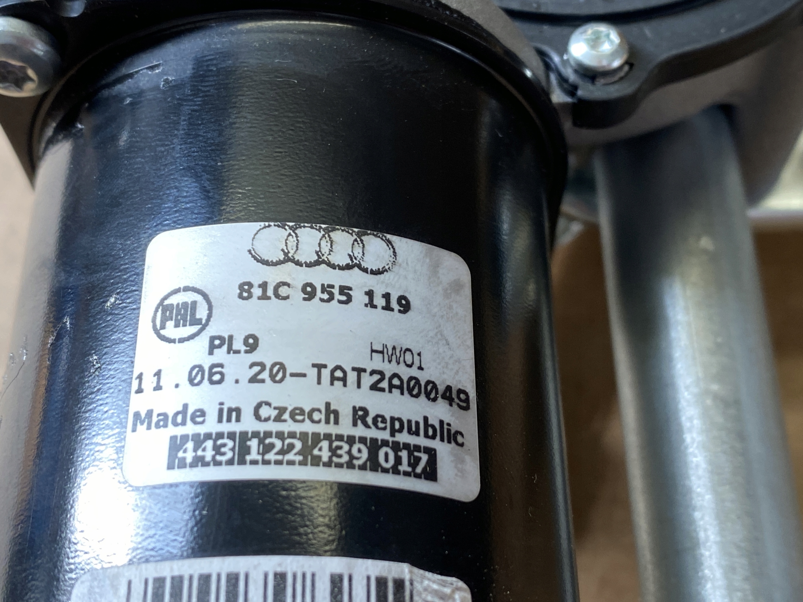 AUDI Q2 81A Wischergestänge 81C955119