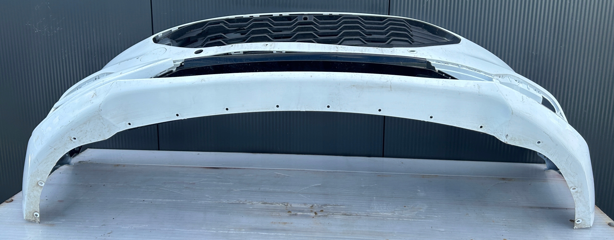 nárazník předek přední FORD KUGA MK3 ST-LINE PDC