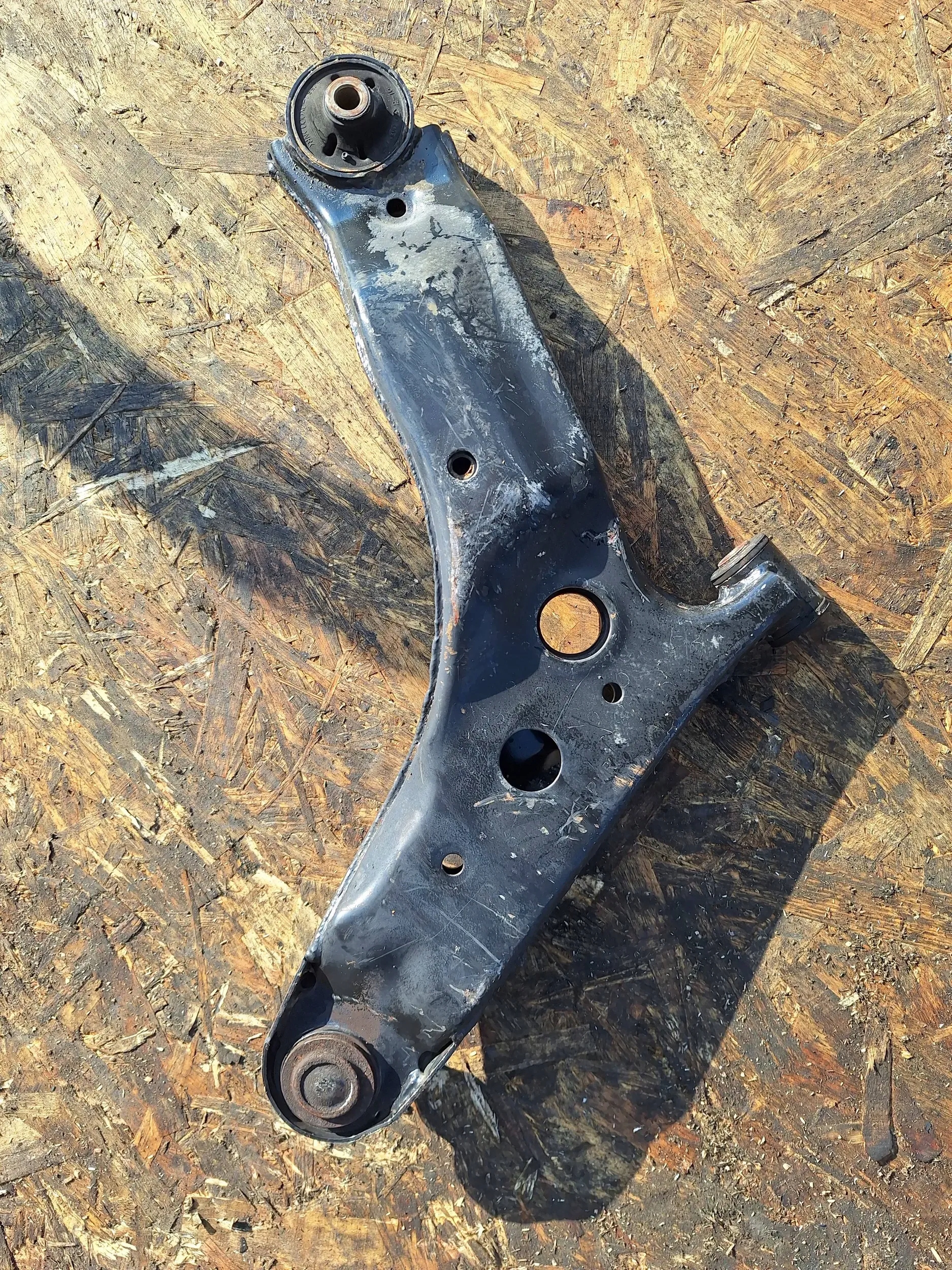 arm front left HYUNDAI I10 07-13