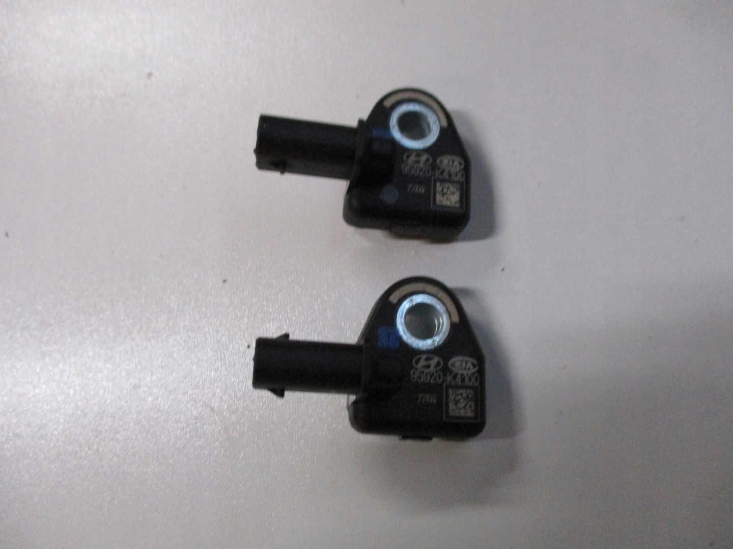 impact sensor HYUNDAI KIA 95920-K4100