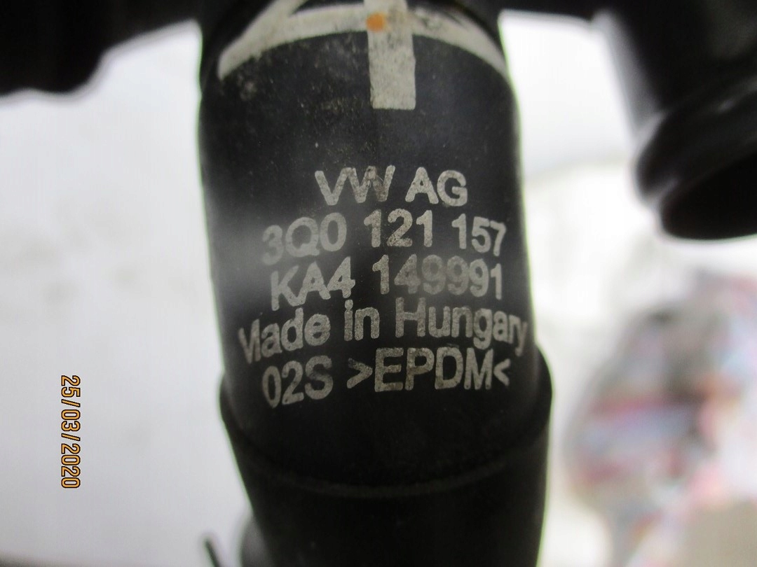 Шланг для воды 3Q0121157