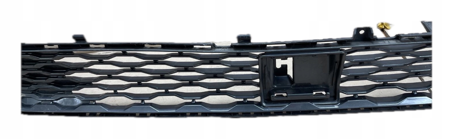 VW T7 7T0 grid of a bumper front front 7T0853663A