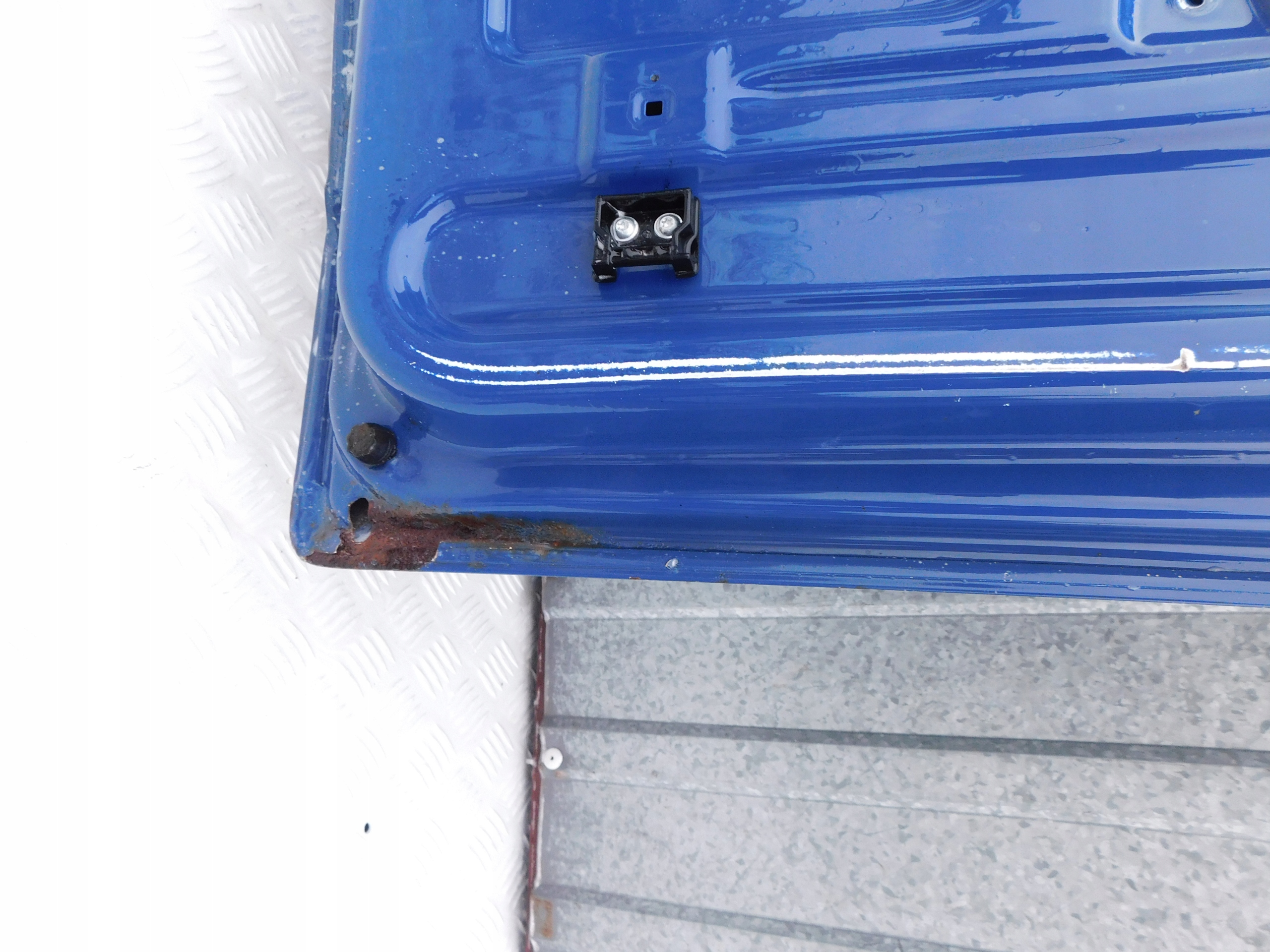 Sprinter 906 VW Crafter door left driver´s front 06-17r nice blue