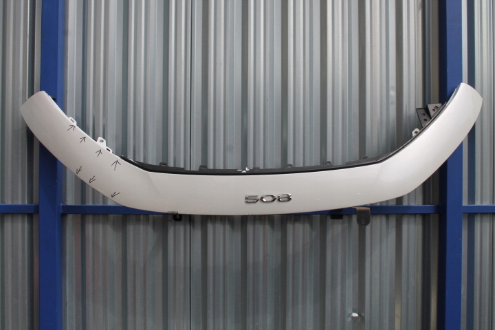 1930960X - PEUGEOT 508 II НАКЛАДКА ПЕРЕДНЬОГО БАМПЕРА