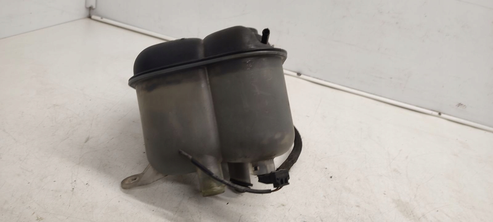 Scheibenwaschbehälter Behälter Mercedes W140 3,2