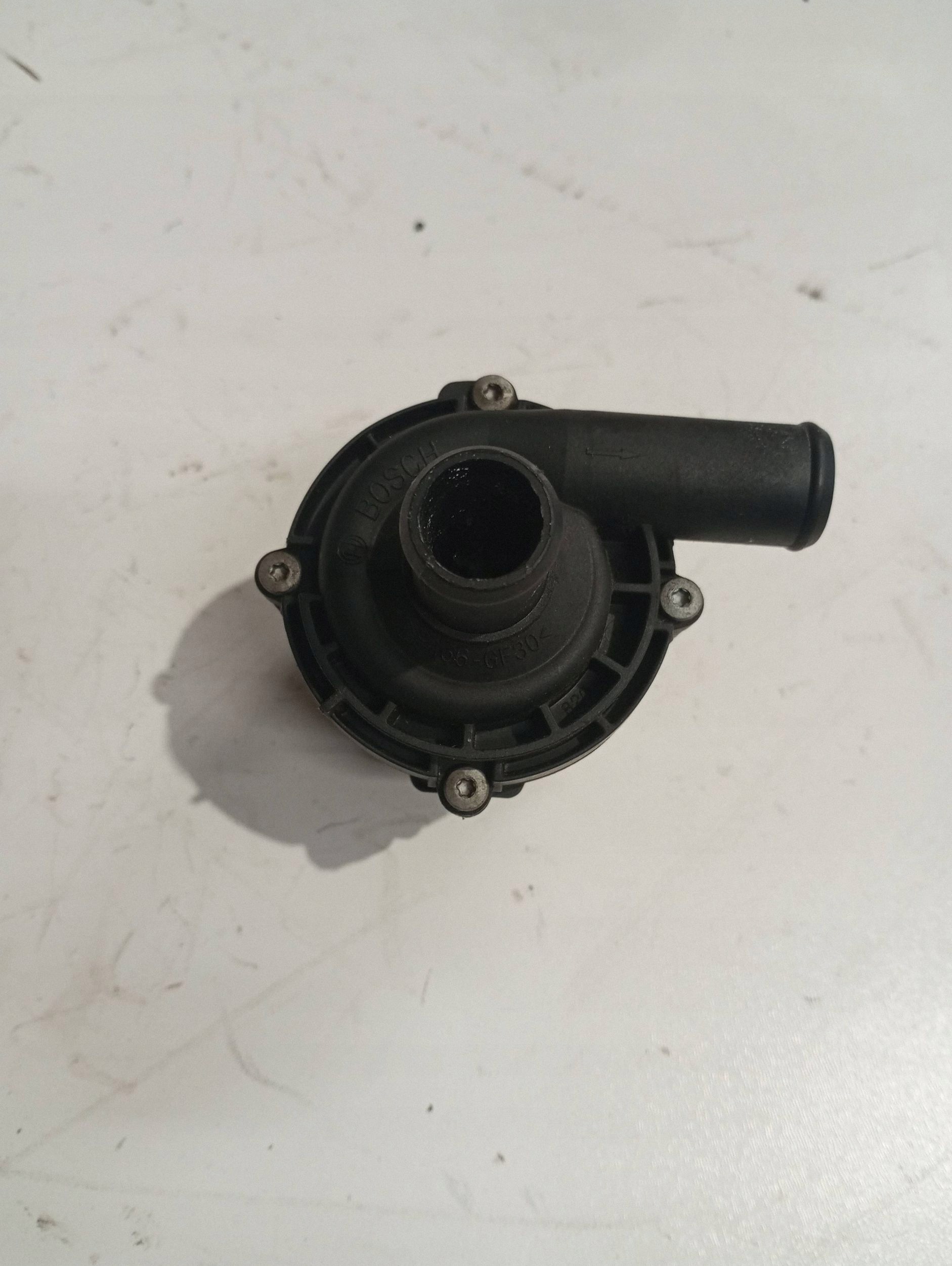 supplementary water pump MERCEDES A2048350364