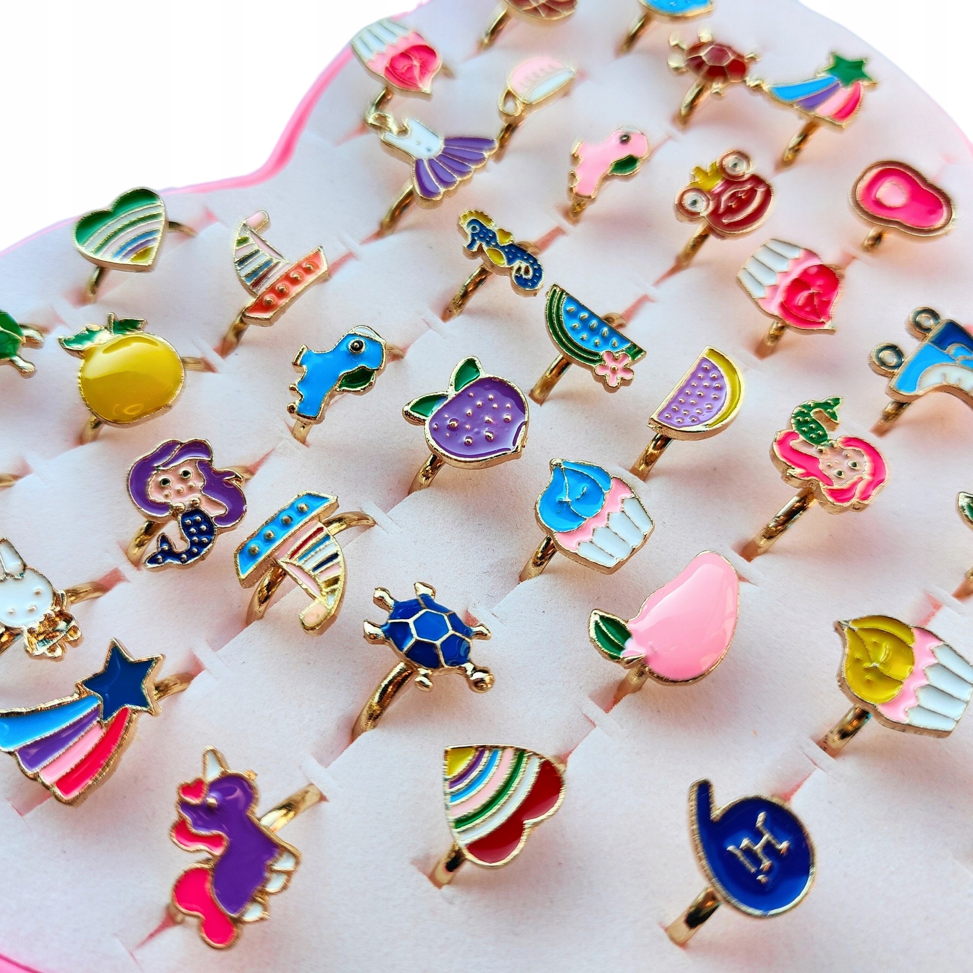 ZESTAW PIERŚCIONKI DLA DZIEWCZYNKI 36szt Biżuteria Stan opakowania oryginalne