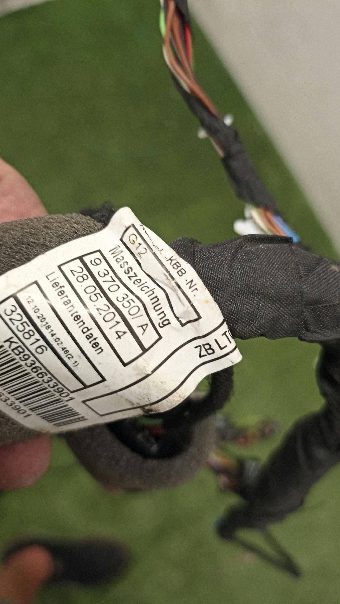 BMW G14 G15 bundle door right KEYLESS