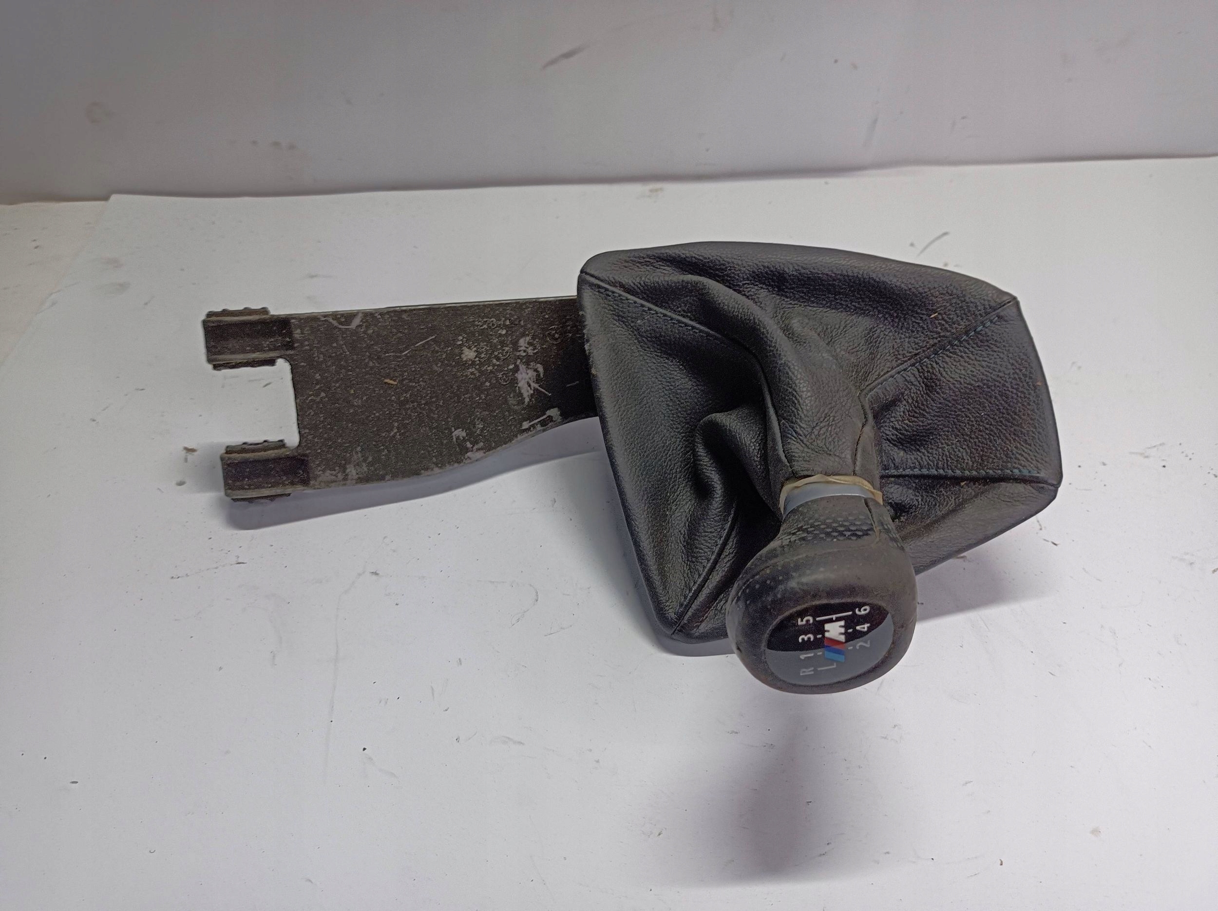 Schalthebel Schalt getriebe meszek BMW 1 E81 E87 E90 E91 7532492