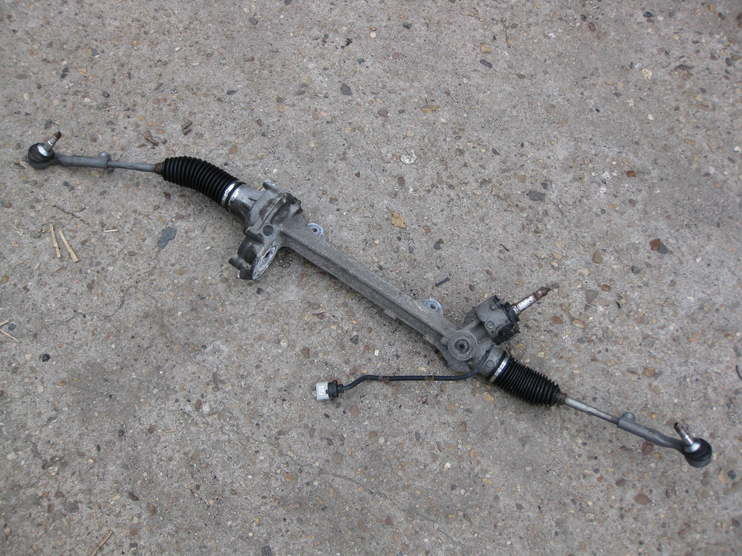 BMW F31 2.0D 14R Boîter direction 6874415