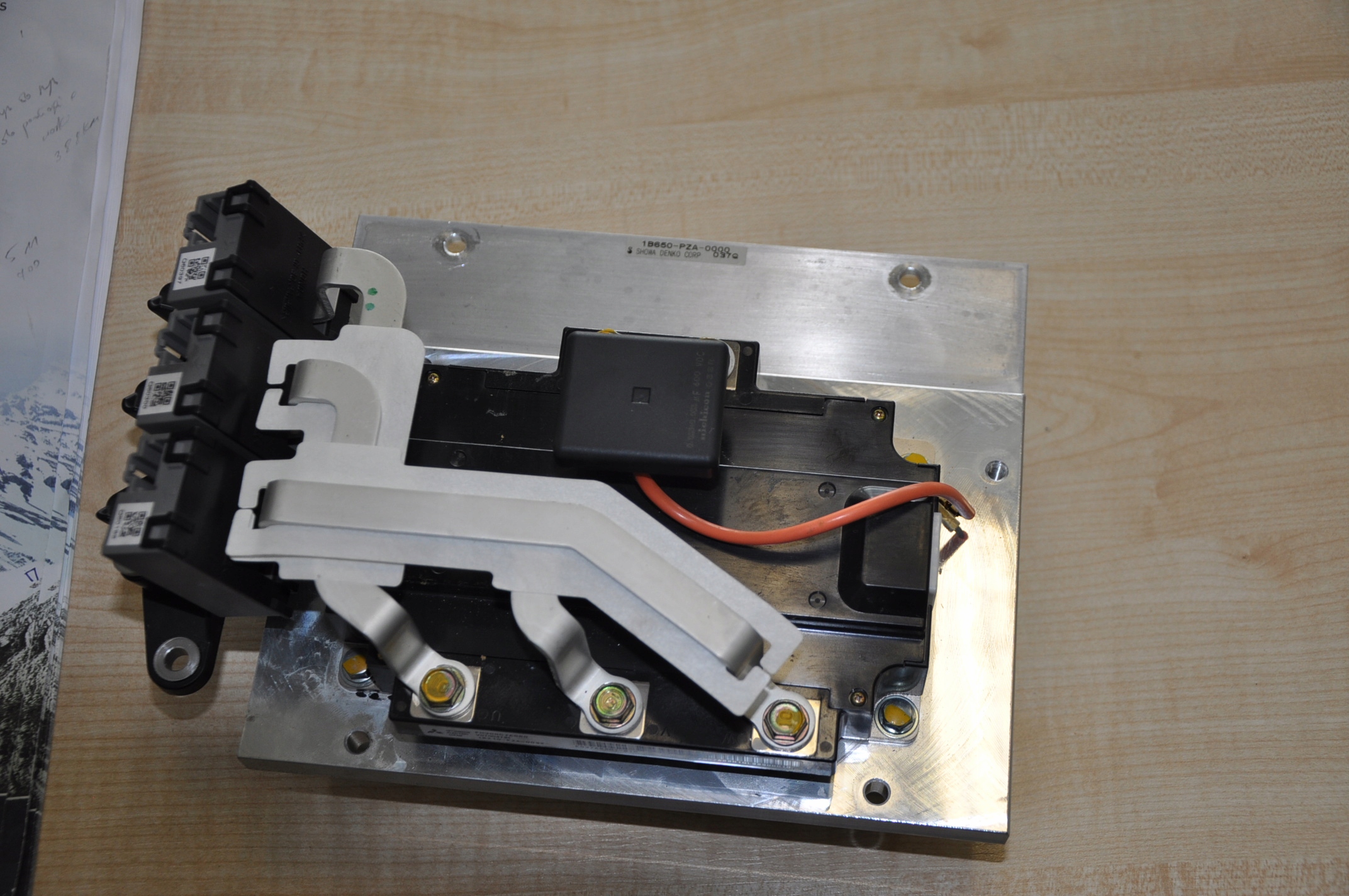 Комплексный инвертор 1b210-PZA-0032