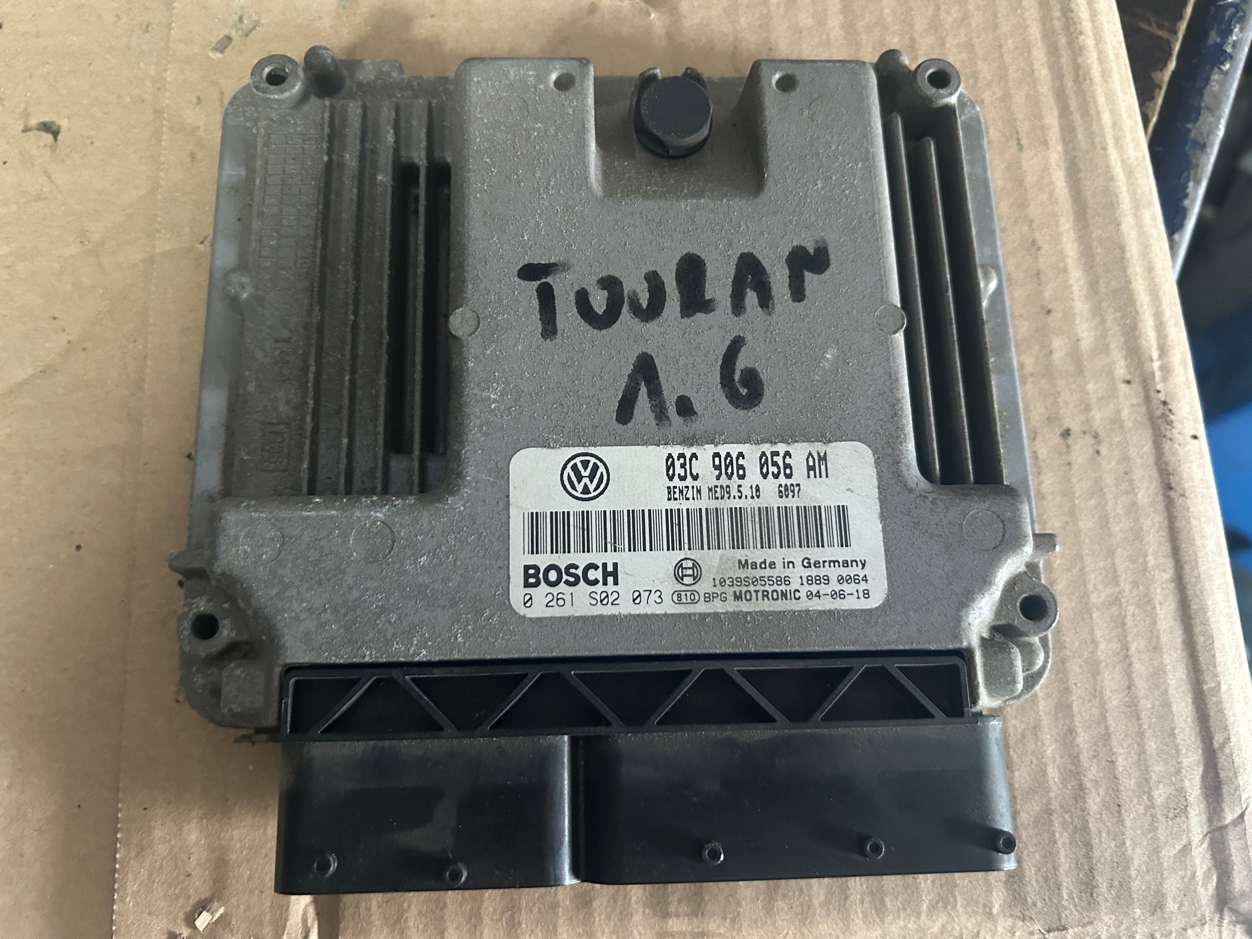 VW TOURAN e 1,6 FSI computer Centralina Motore 03C906056AM