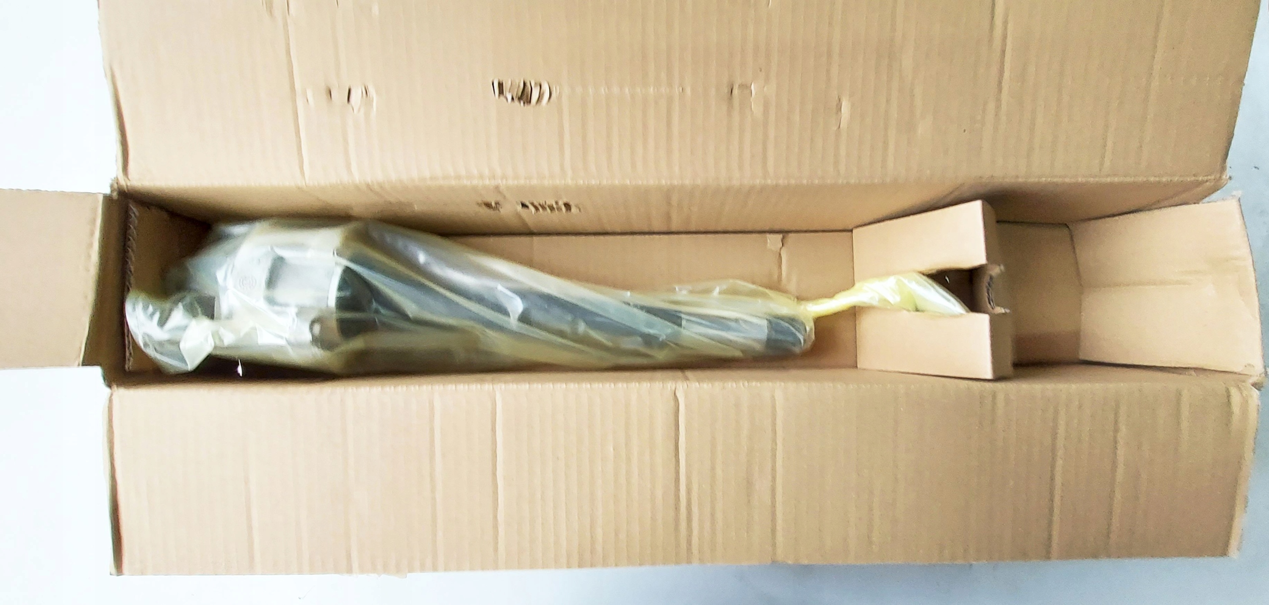 OE LISTWA PROWADNICA WODY LEWA TYŁ BMW X6 G06 Stan opakowania oryginalne