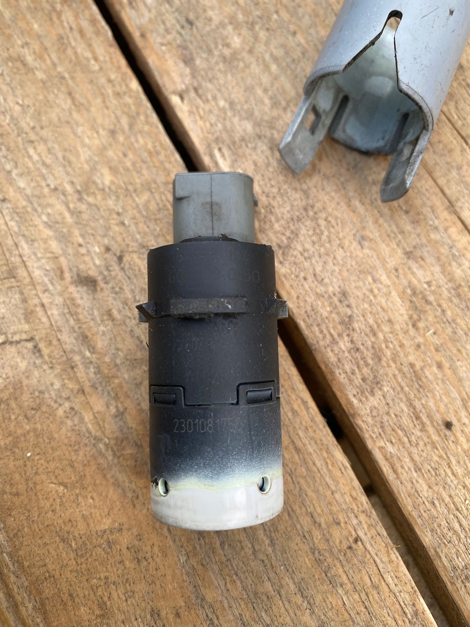Sensor Parken PDC Z mocowaniem BMW 5 E60 E61 6989104