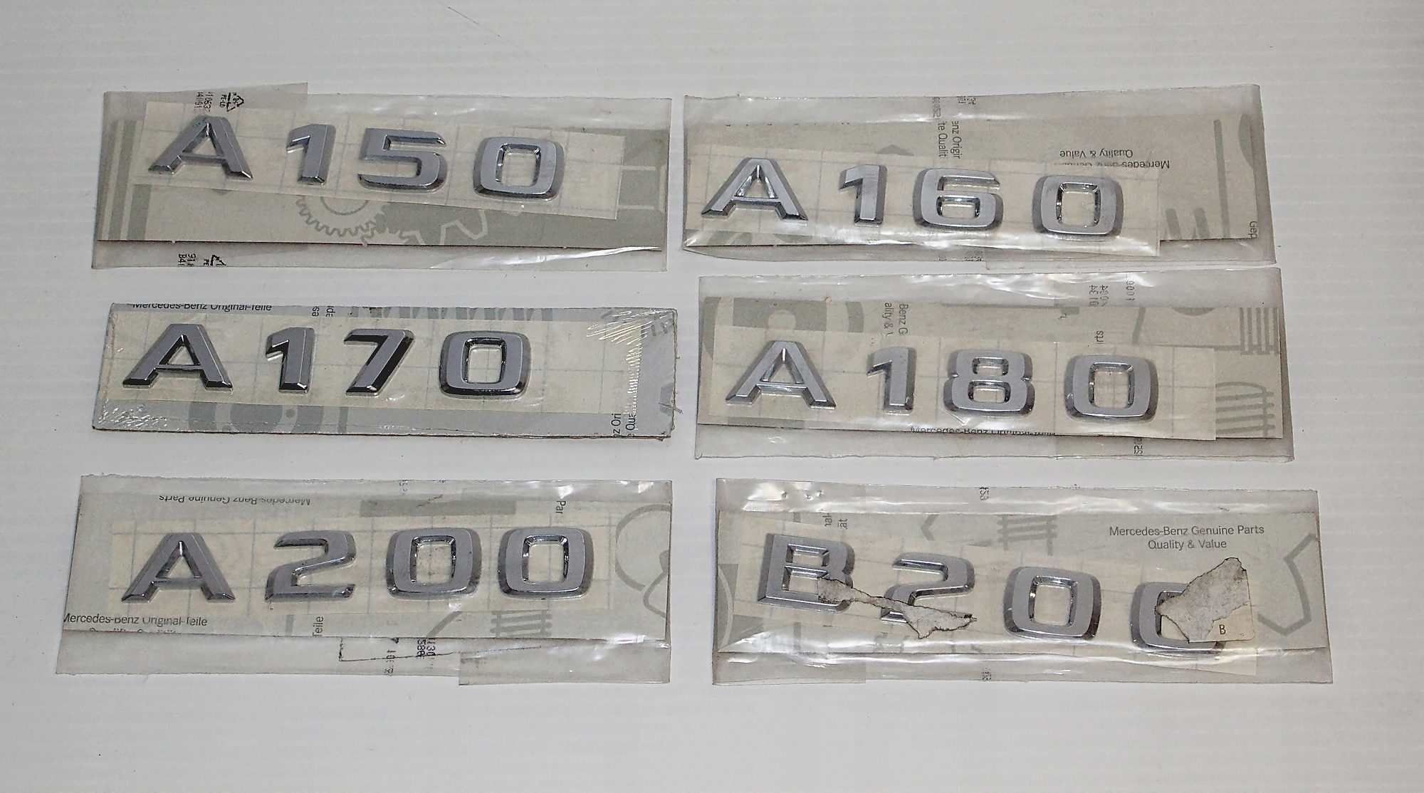 NOWY EMBLEMAT ZNACZEK MERCEDES A C E CL CLC CLK