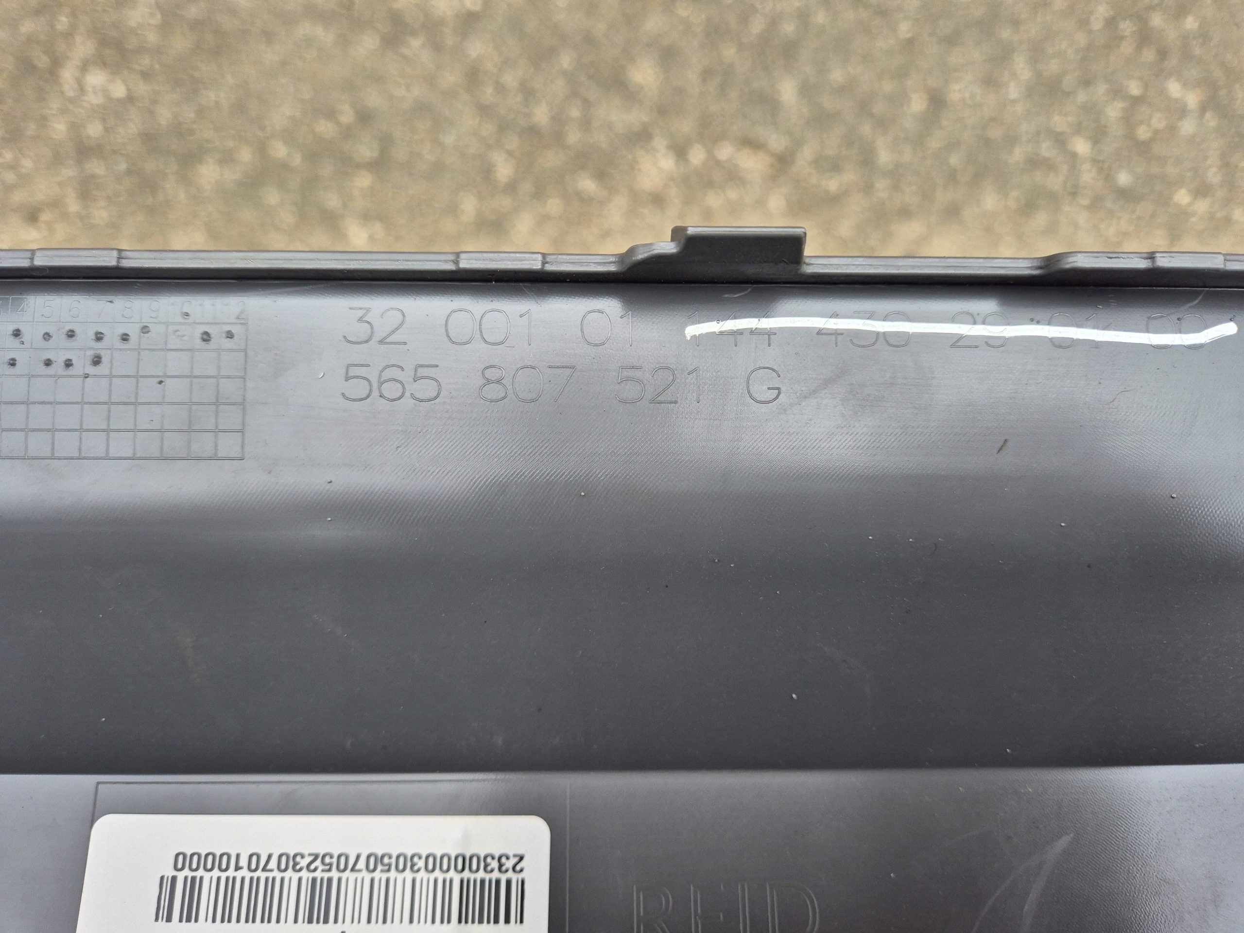 Skoda Kodiaq Sportline 565 16- zderzak tylny Kolor do lakierowania