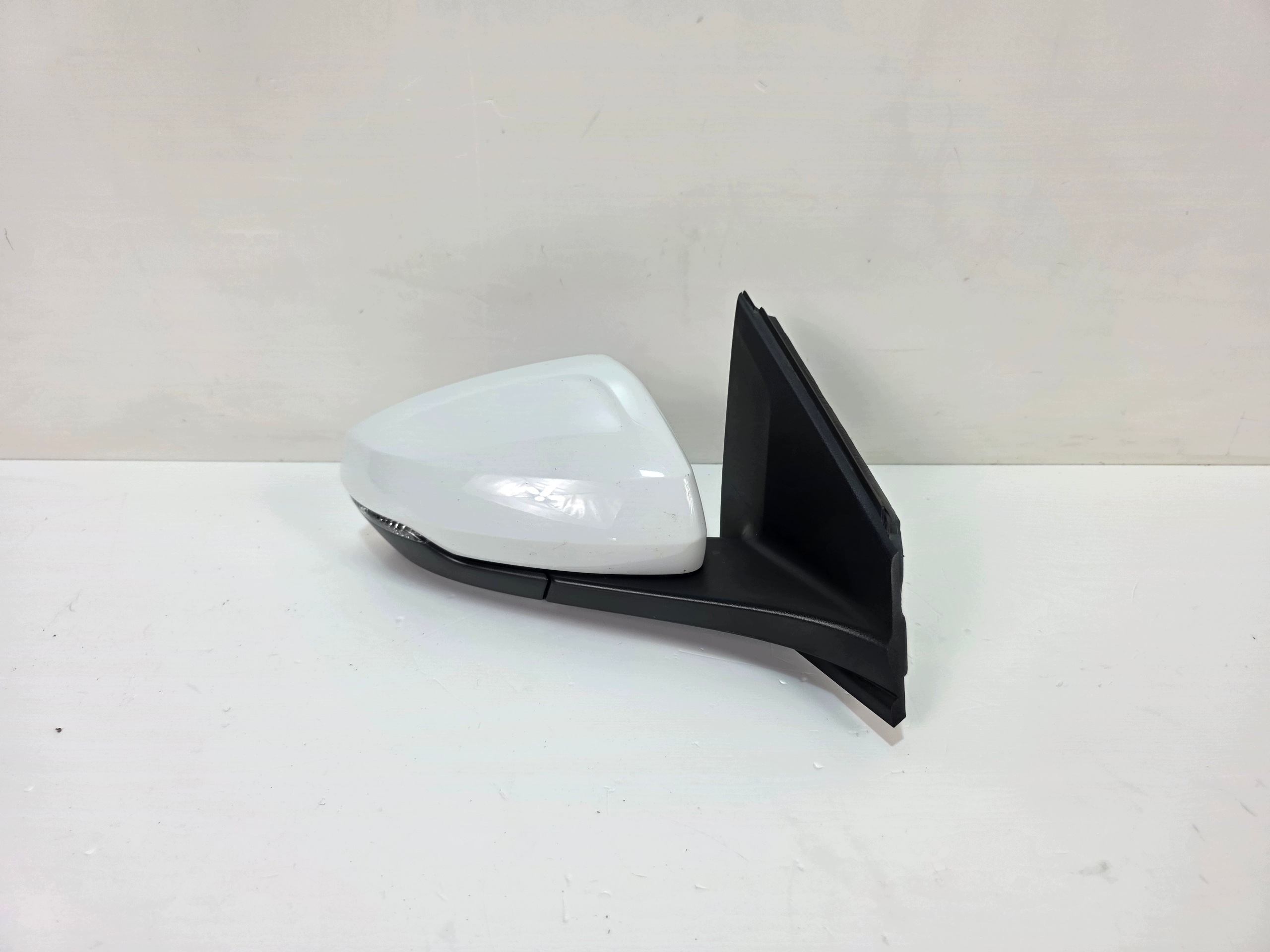 mirror right 2G0 POLO VI 12PIN LC9A PURE WHITE