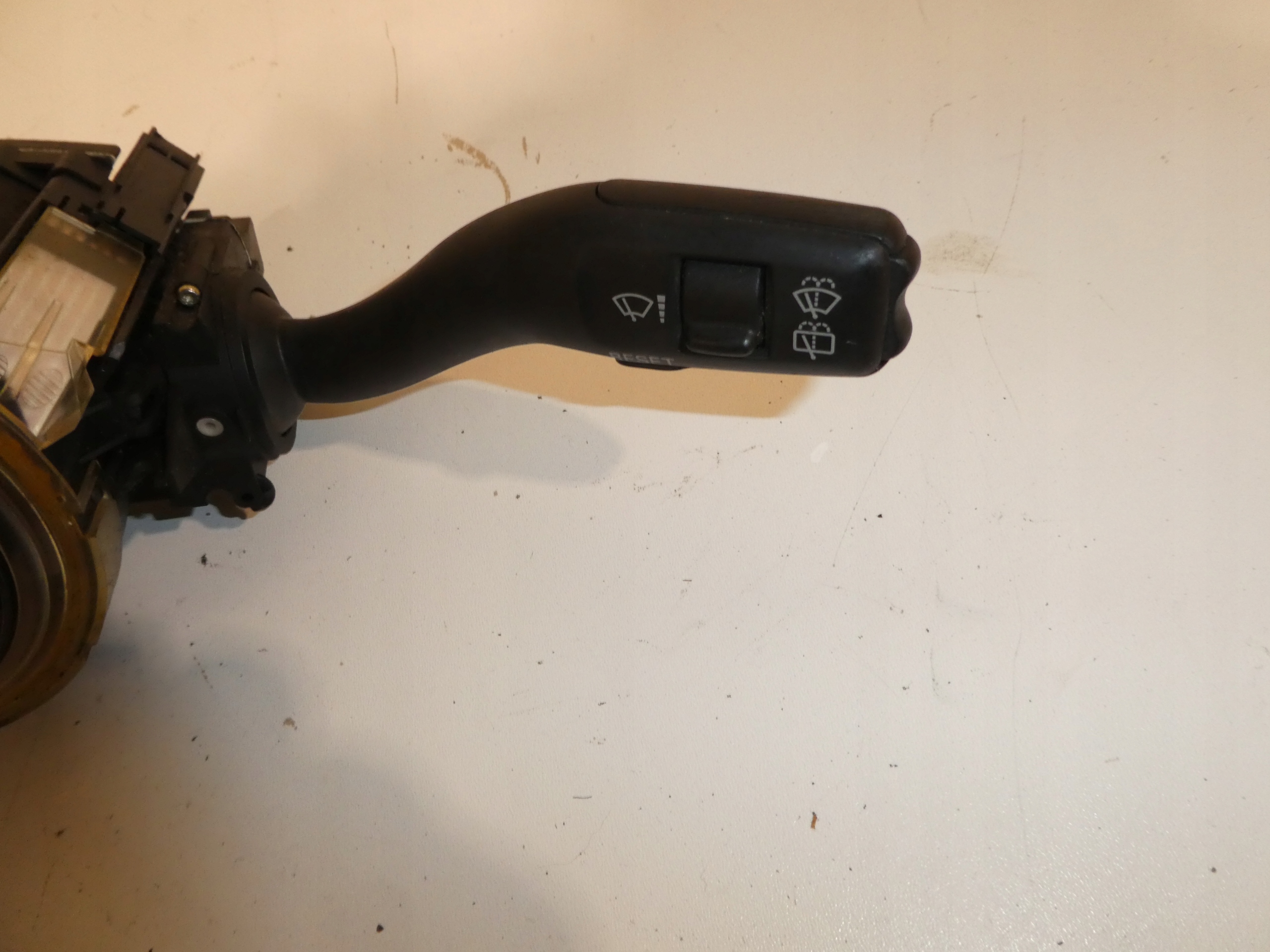 AUDI A6 C6 steering wheel levers and controls control ring 4E0953541