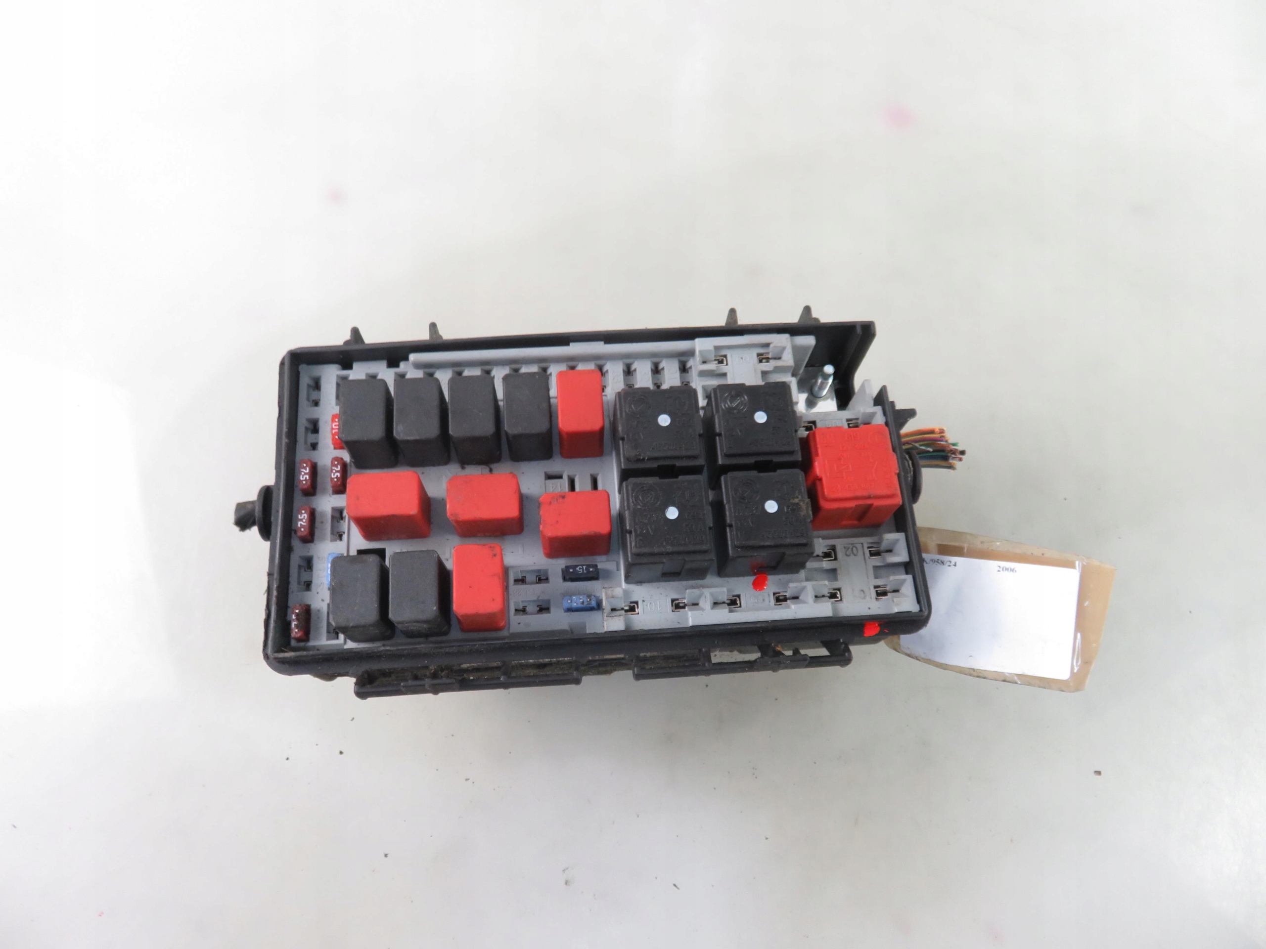 SKRZYNKA BEZPIECZNIKÓW FIAT GRANDE PUNTO 51775622DS