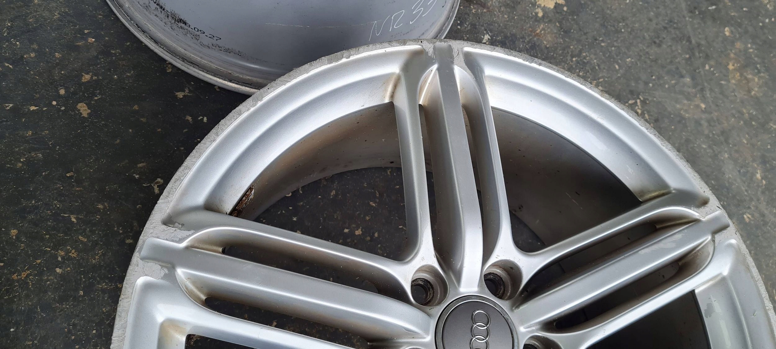 AUDI A6 C6 4F A4 B7 B6 discs disc POMPEI 5X112 8.5 ET48 R19 4F0601025DE