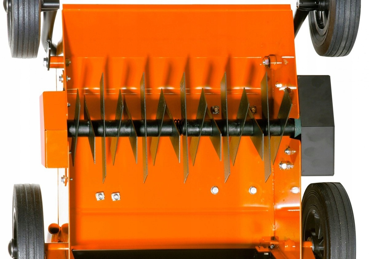 Wertykulator spalinowy Oleo-MAC SCA 38 R Zasilanie spalinowe