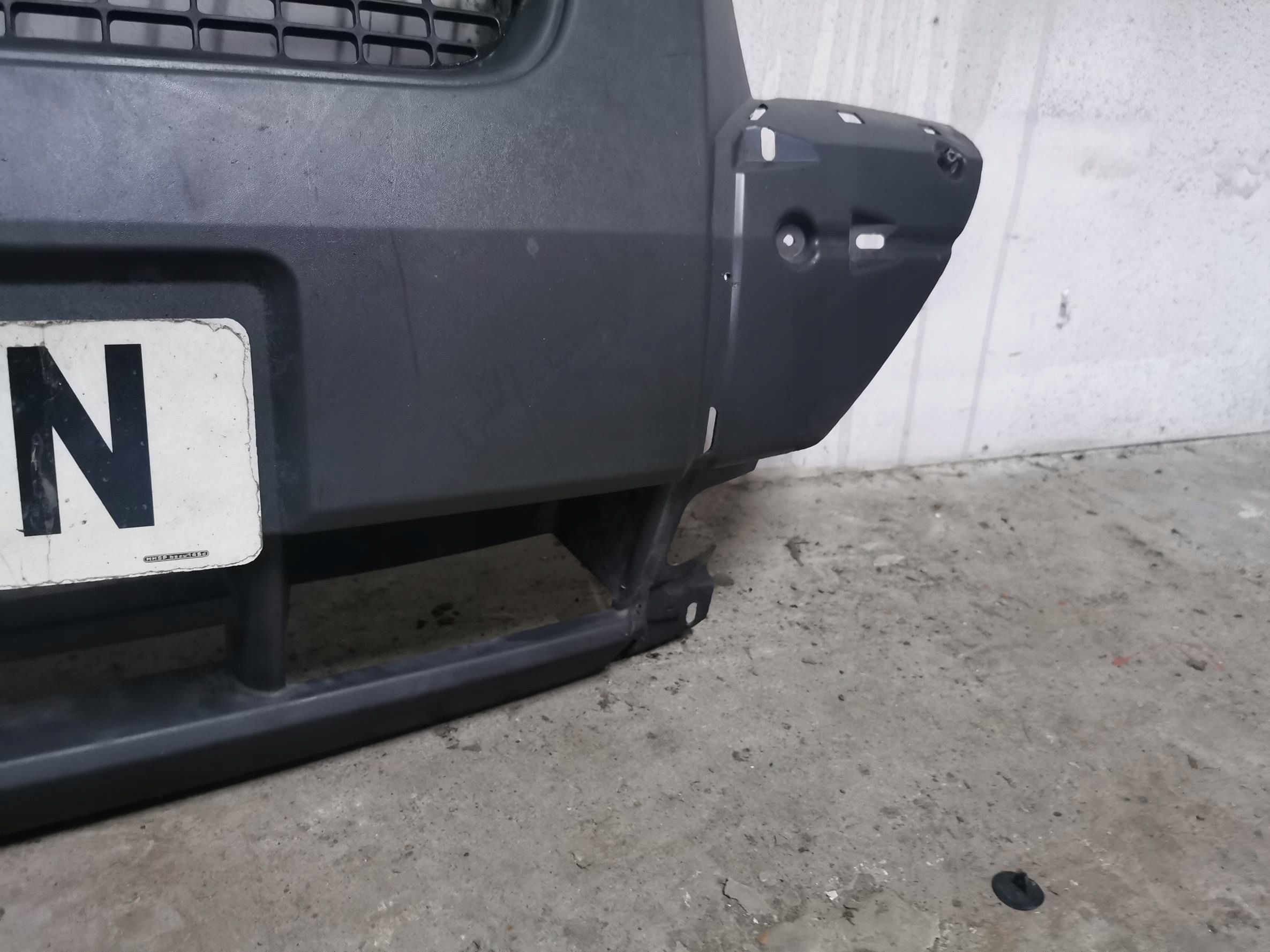front bumper central FORD TRANSIT MK7 6C11-17E888-A