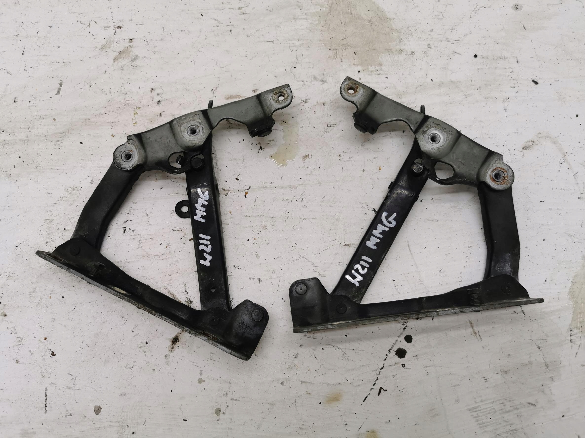 Cerniere cofano MERCEDES E-KLASA W211 197 02-09