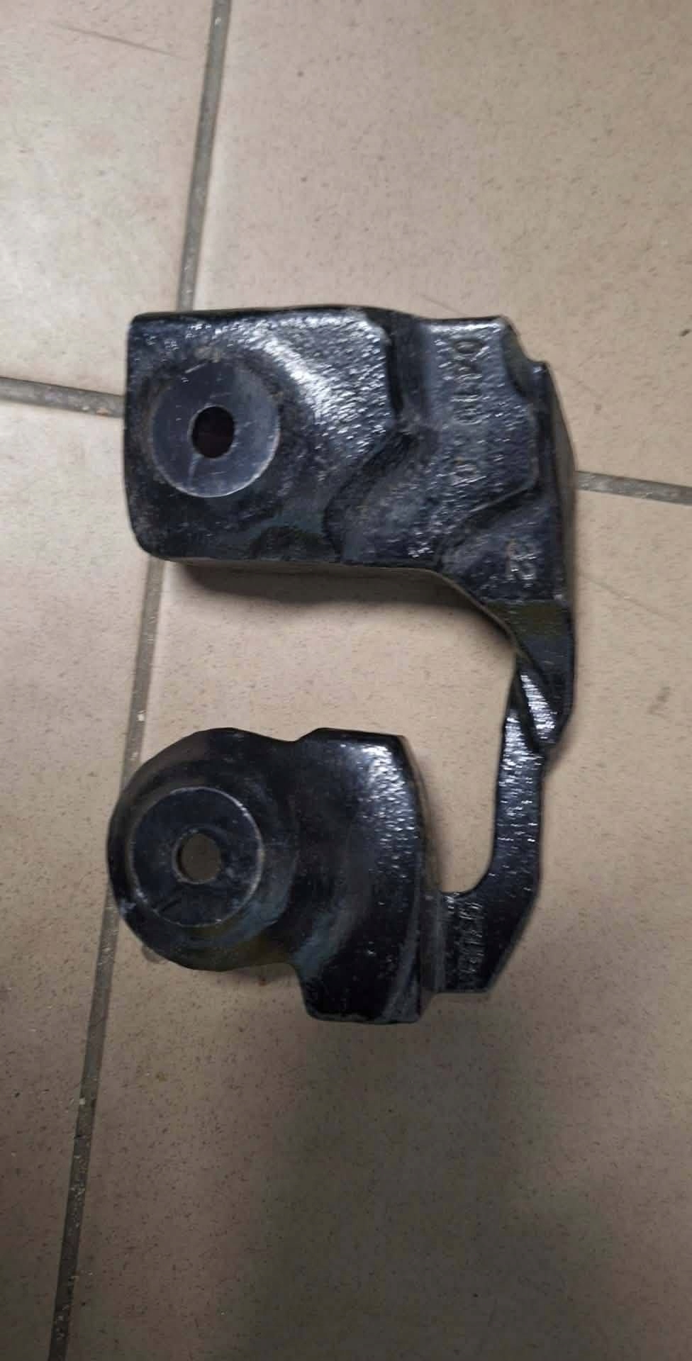 engine mount Land Rover Evoque II K8D23C156BA