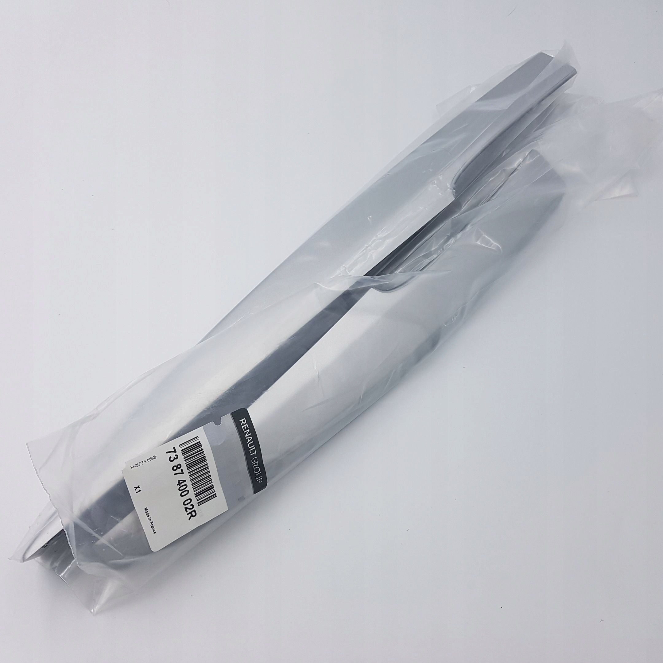 NAKLADKA NAKLADKI RELINGU PRAWEGO LAGUNA III CHROM Car type Passenger cars