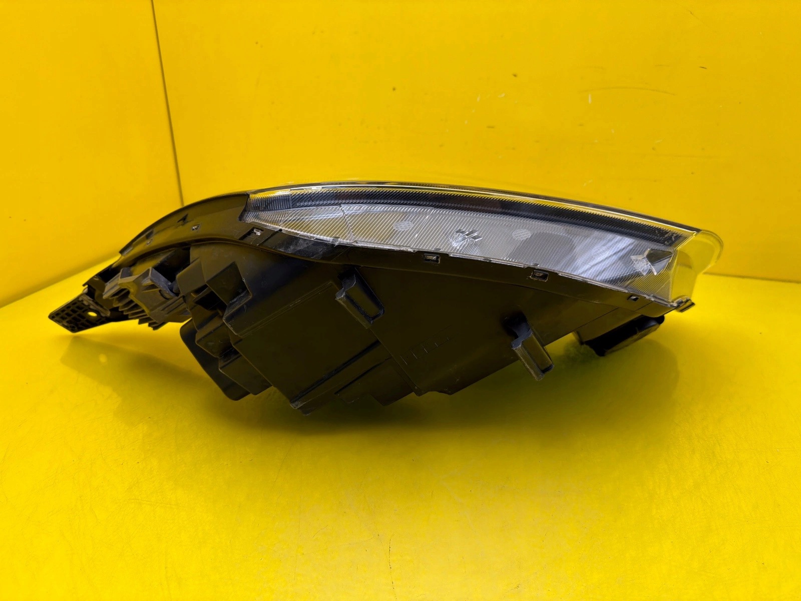 light right front Hyundai I20 III Full Led 92102-Q0100