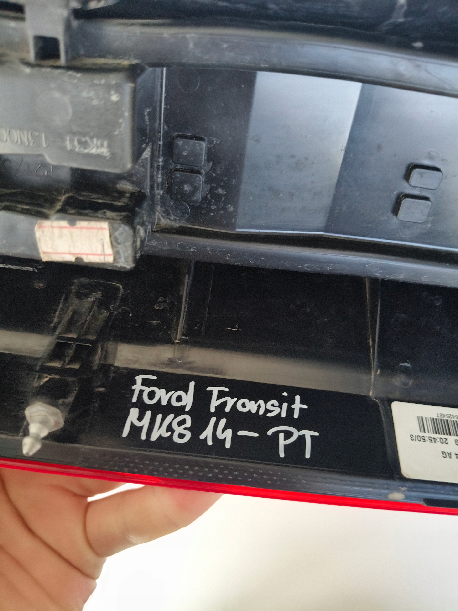 light right rear FORD TRANSIT MK8 14