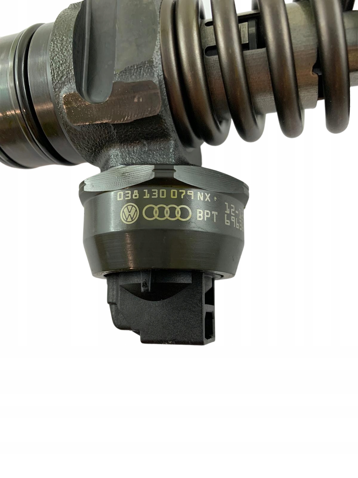 Pompowtryskiwacz 038130079NX VW Golf Engine Type Diesel