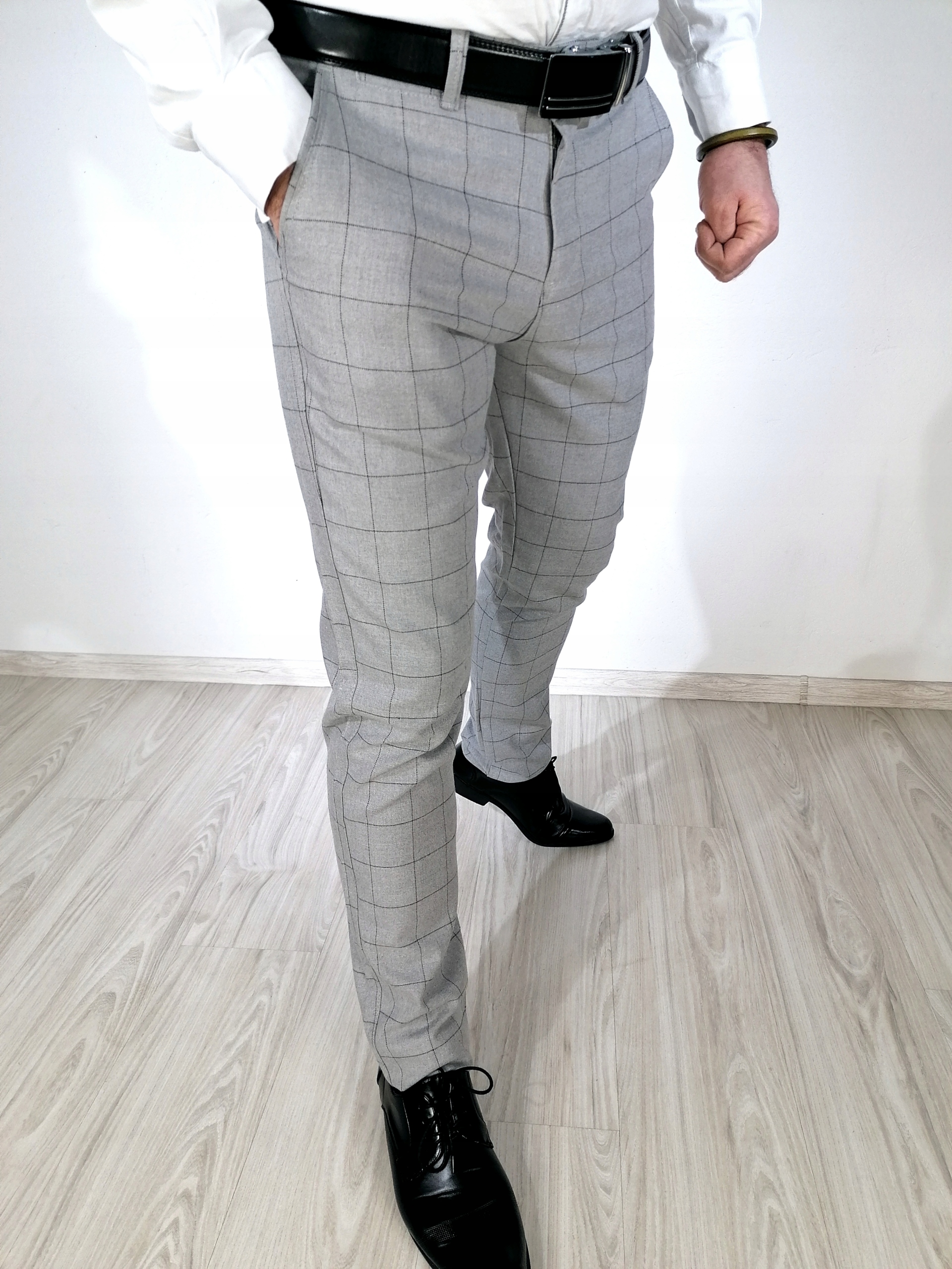 Pánské šedé elegantní kostkované kalhoty Sd 40