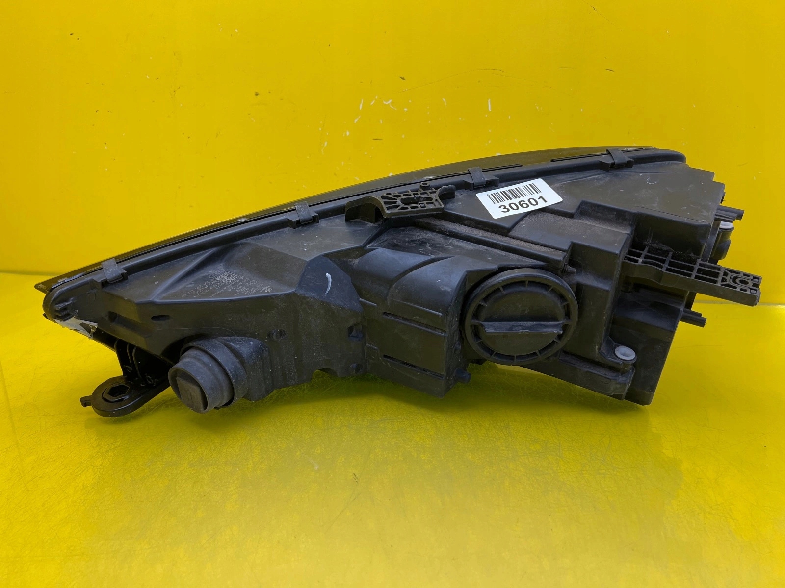 light right Audi A4 B9 8W Xenon 15-19 8W0941006