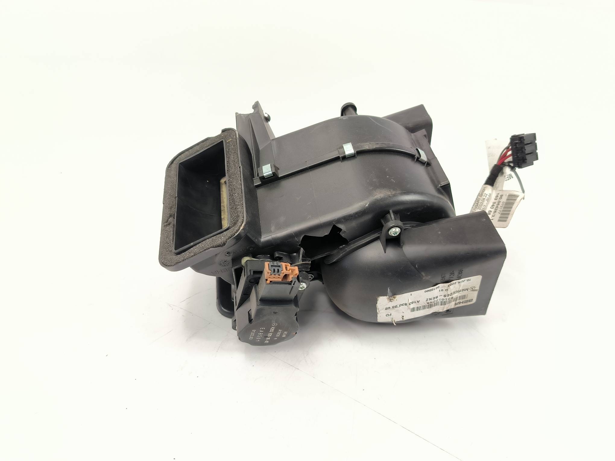 ventilator kabinski A1638300308 MERCEDES ML W163
