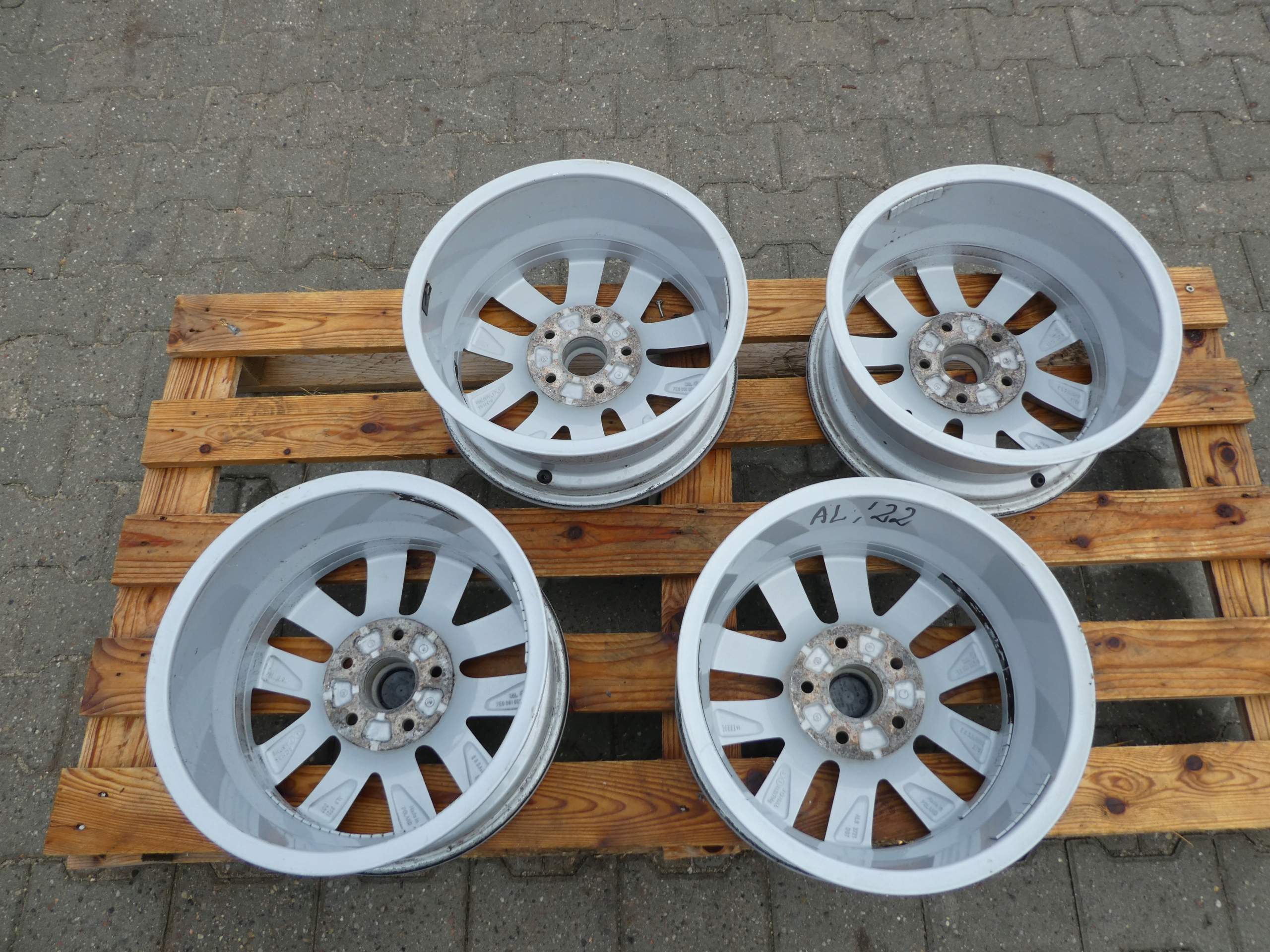 4X discs aluminium disc 7E0601025N VW T5 T6 5X120