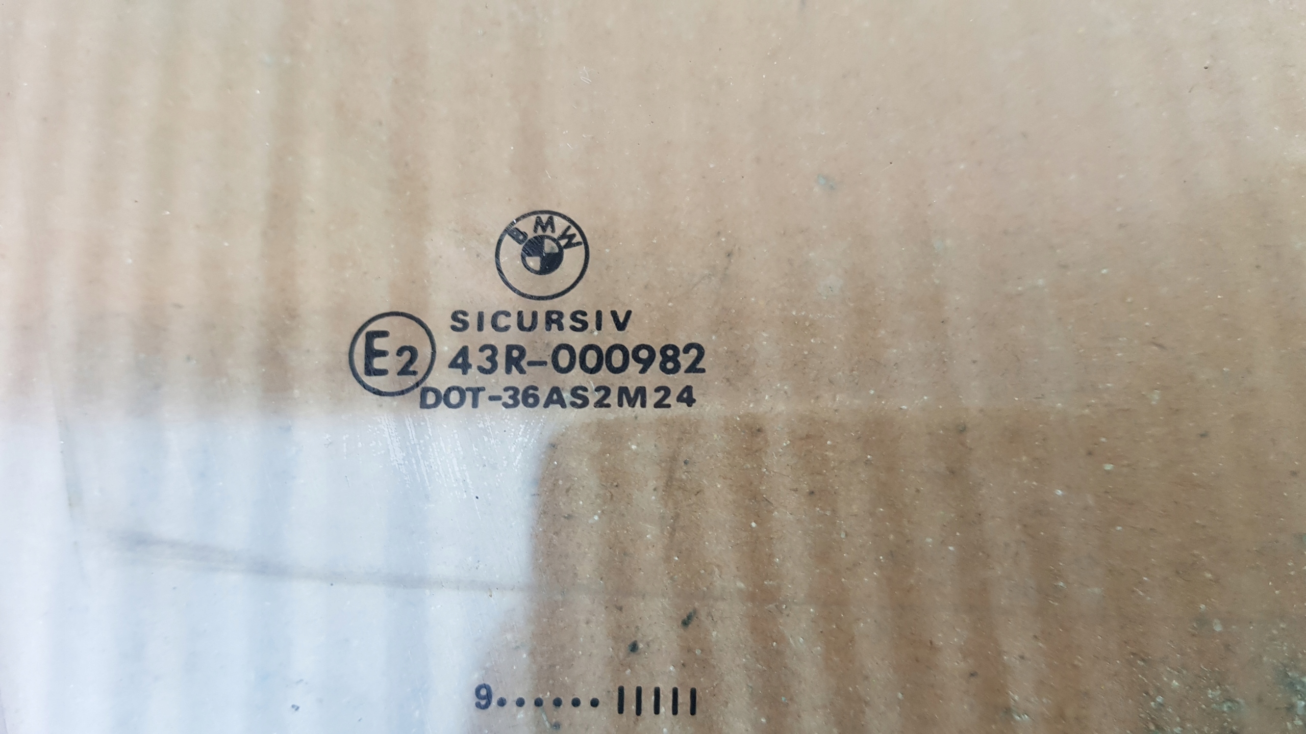 BMW E39 window door side right front