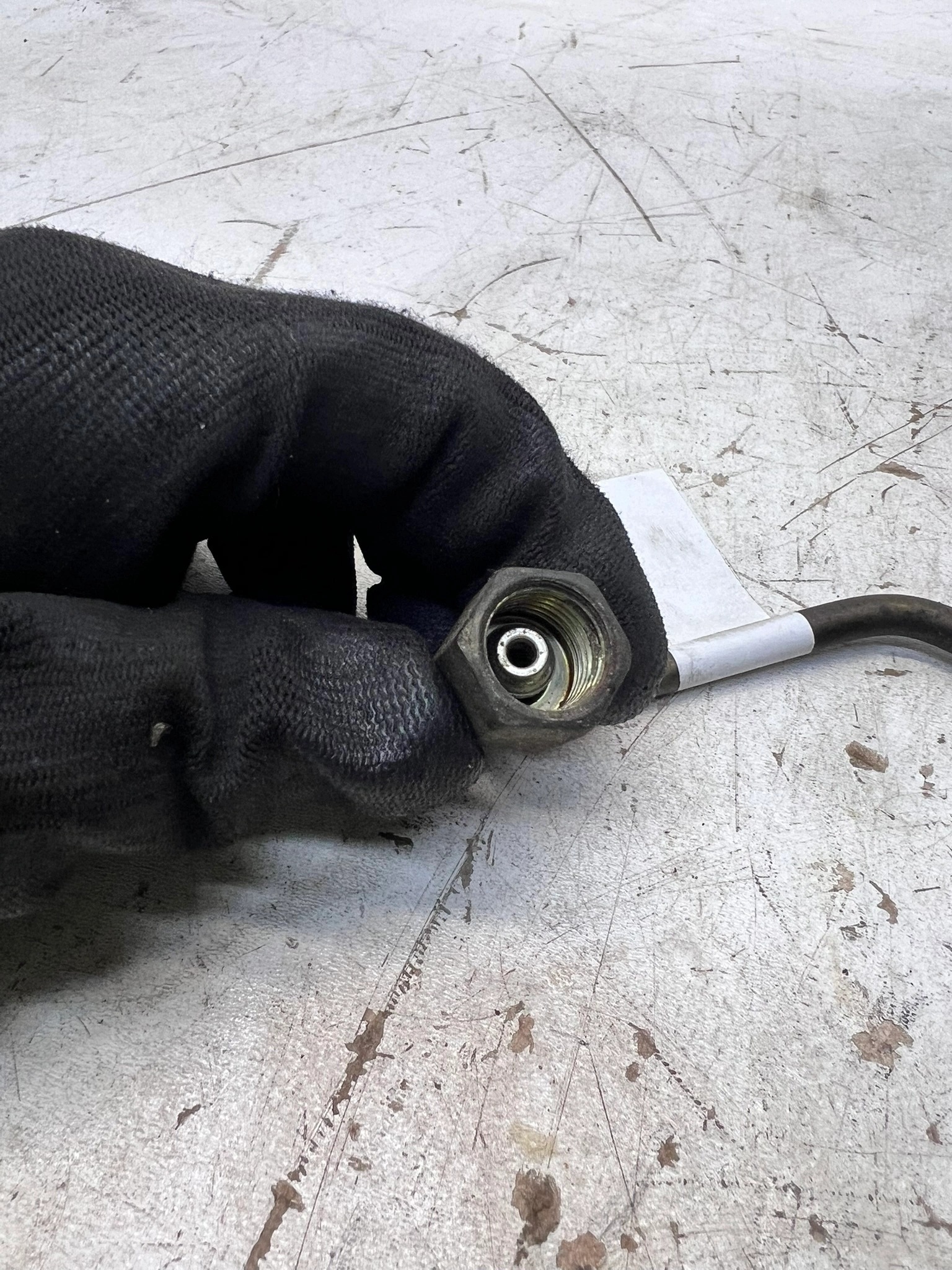 rohr schlauch einspritz einspritzdüse AUDI A4 B7 A6 C6 2.7 3.0 TDI 059130241BP