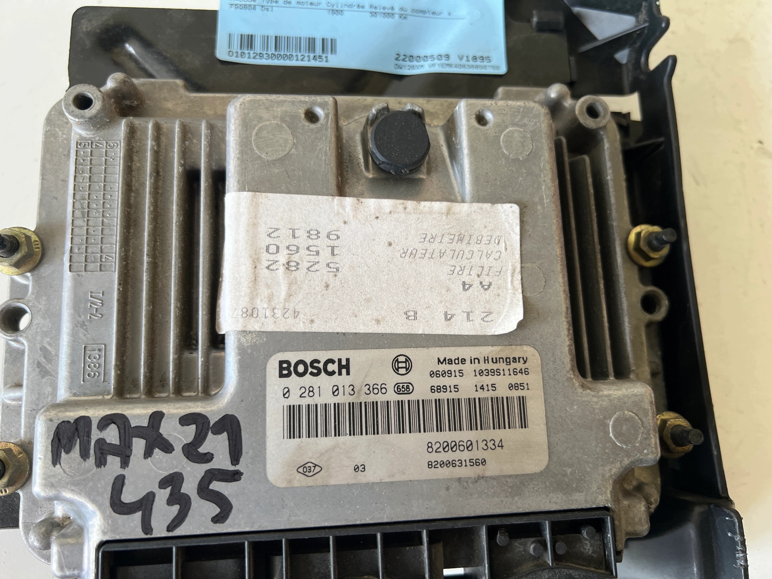 RENAULT MEGANE 1.9 DCI F9Q804 0281013366 8200601334 1039S11646 Computer ECU