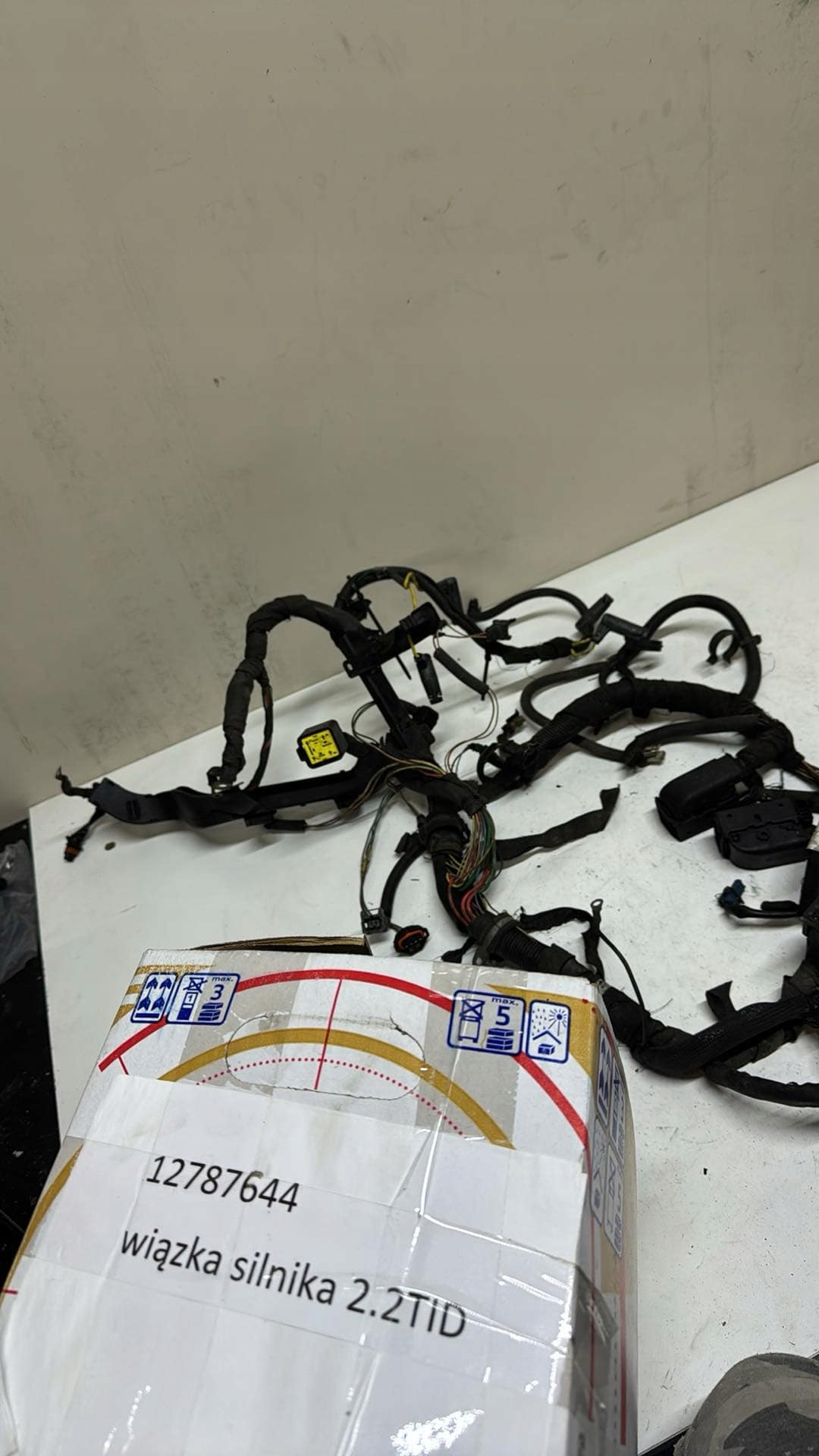 Saab 9-3 II 93 bundle of the engine 2.2 TID 12787644