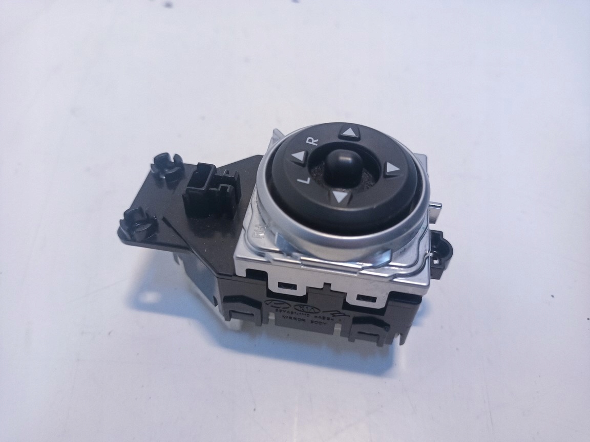 I30 II mirror control switch button 2012