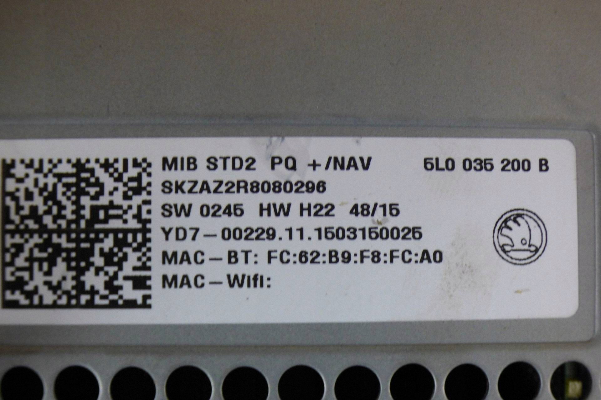 radio 5L0035200B st.ottimo stato Skoda Yeti