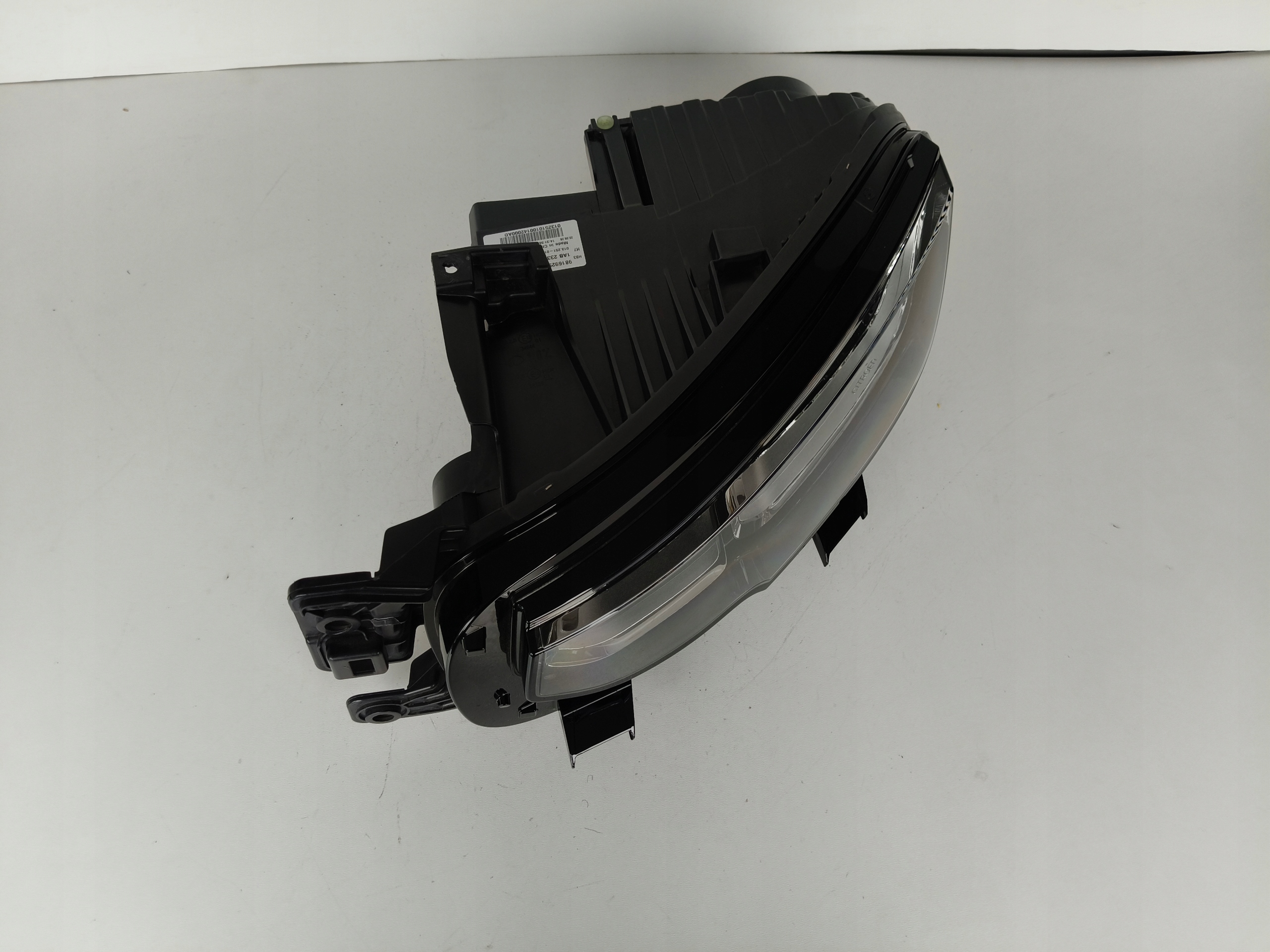 light left REFLEKTOR CITROEN C5 AIRCROSS 18