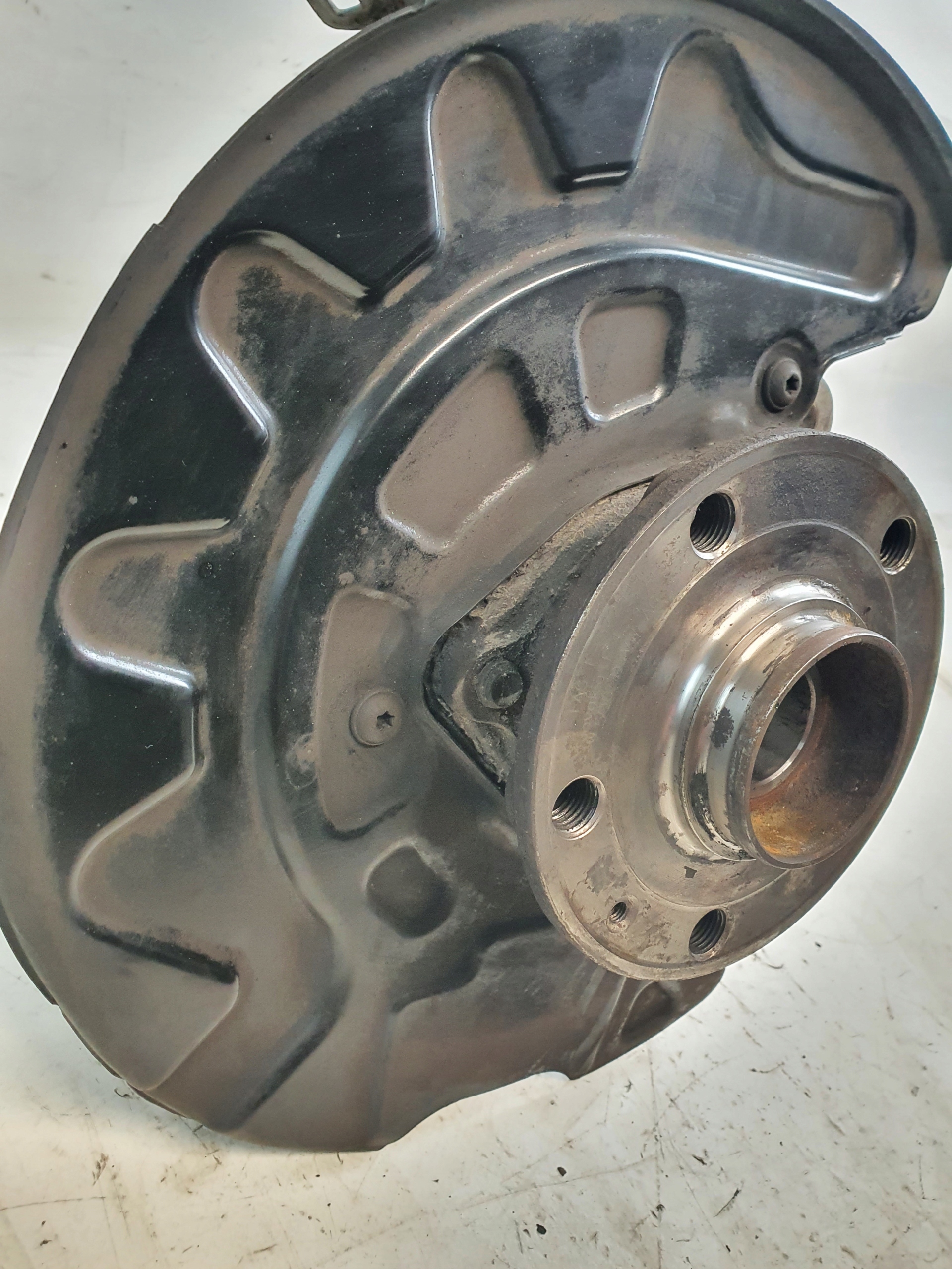 McPherson swing right 3Q0413031BN VW PASSAT B8 2.0TDI 15r.