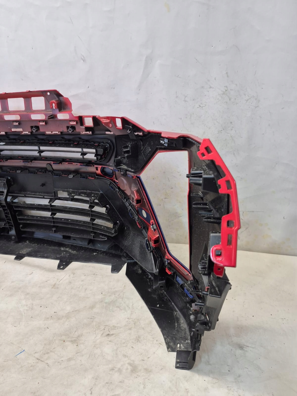 RENAULT CAPTUR II 2 LIFT 24- nárazník předek přední PDC