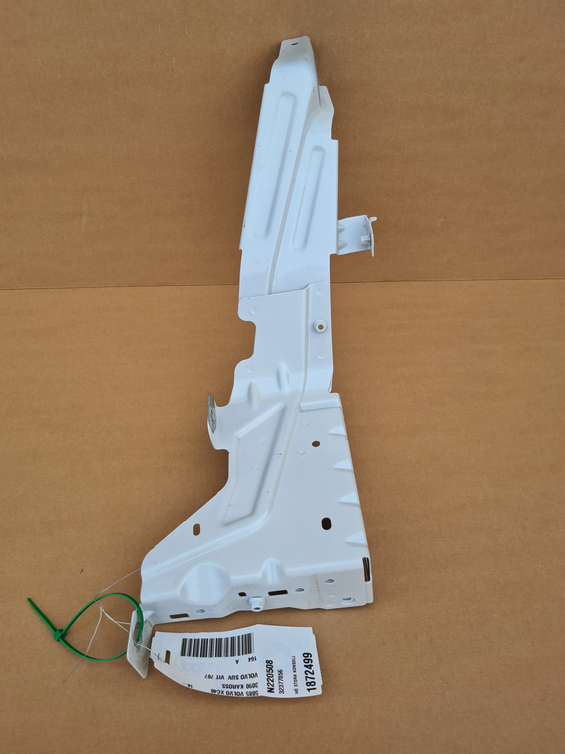 PRAWY WSPORNIK OKULAR MOCOWANIE XC40 C40 KOLOR 707