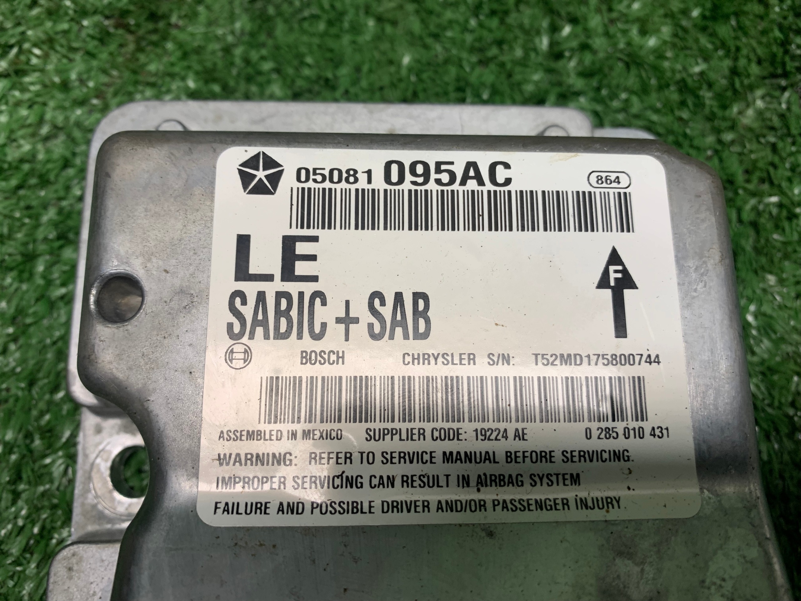 module unité de commande électronique uce airbag airbag CHRYSLER 300C
