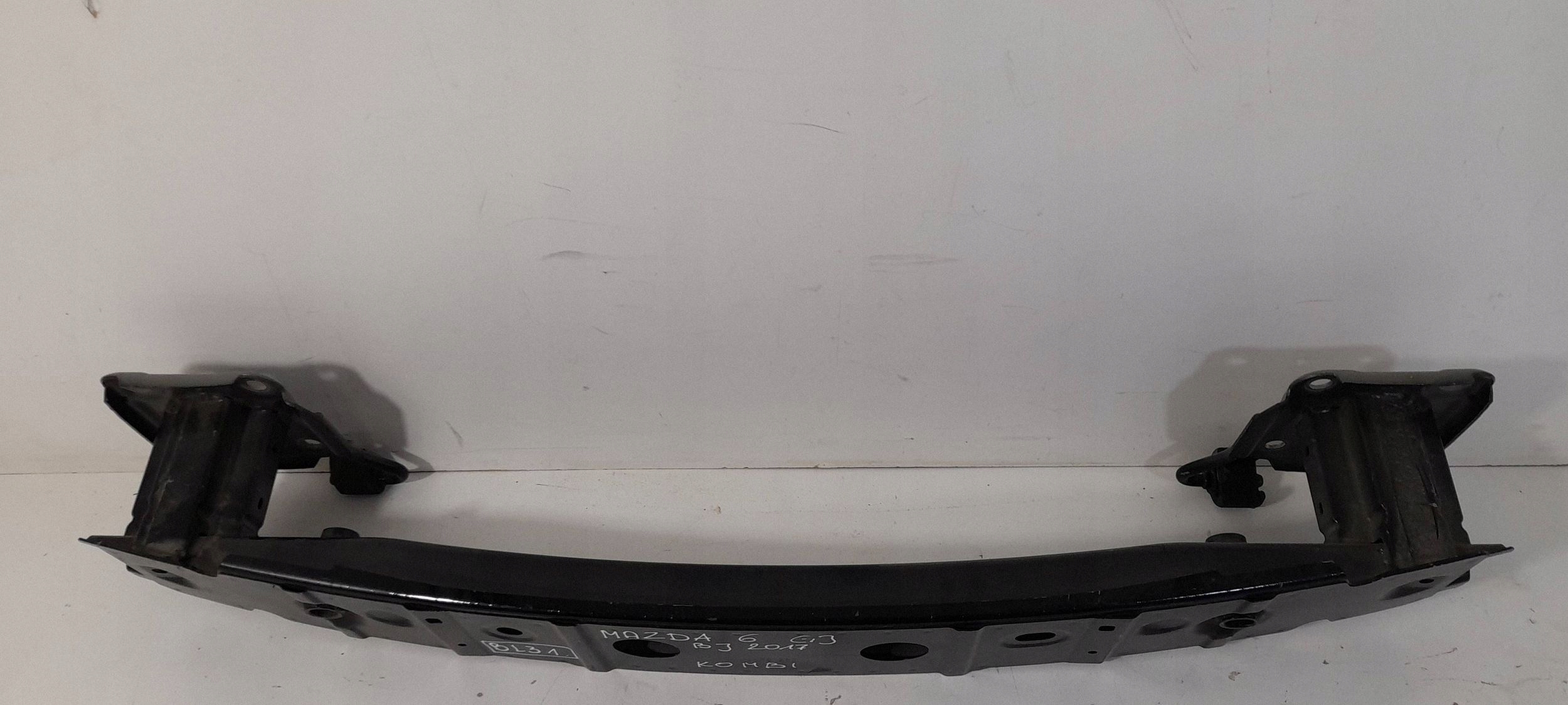 Mazda 6 GJ Kombi 2017r TRAVERSA paraurti posteriore (BL31)