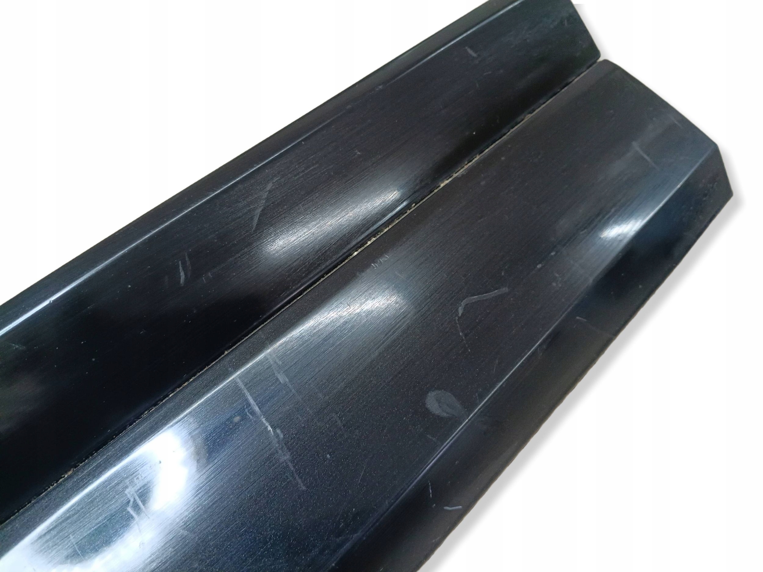 AUDI Q3 83A front left moulding door 83A853959A/B